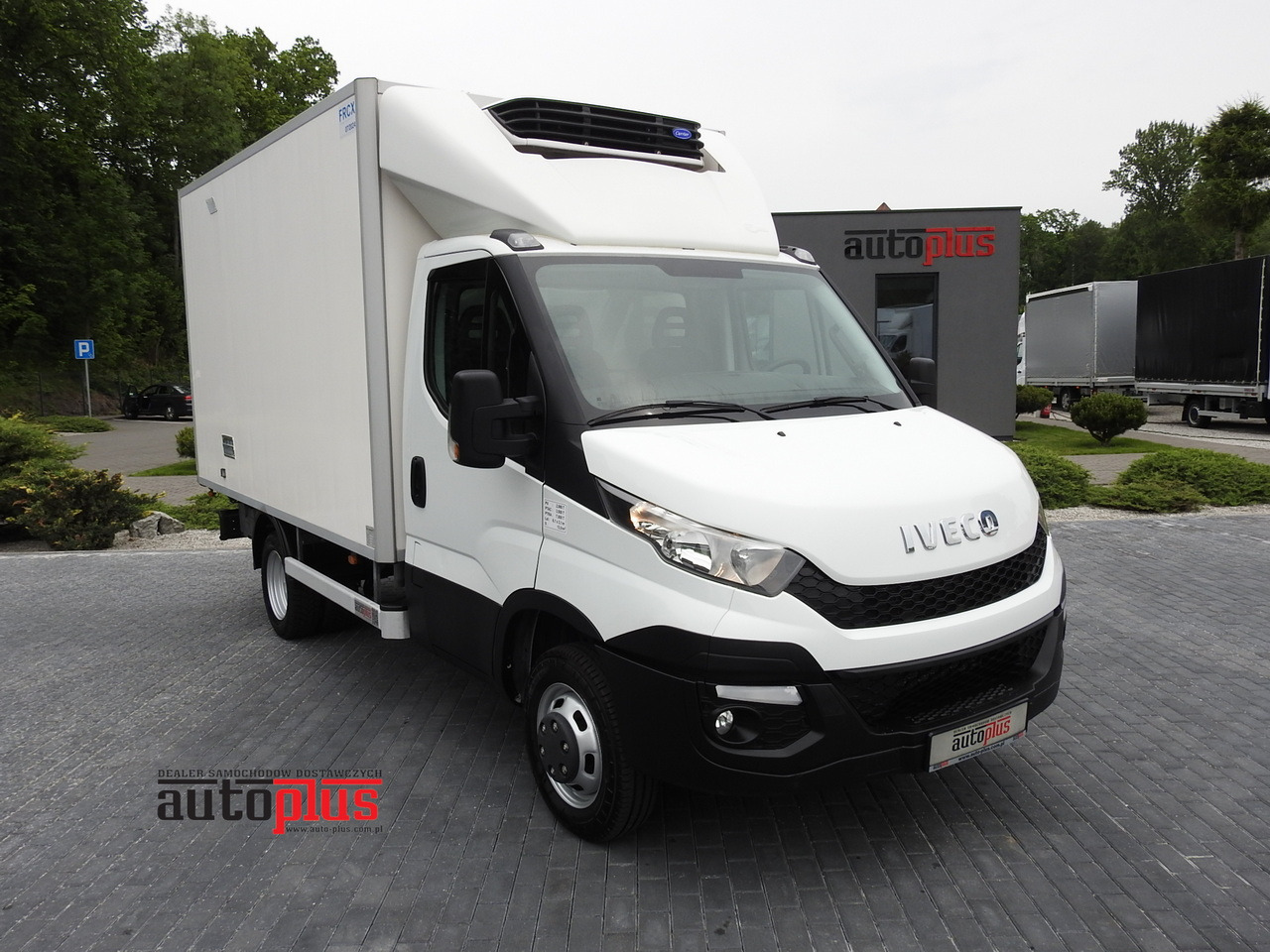IVECO DAILY 35S15 REGRIGERATOR BOX -12*C 8 PALLETS CRUISE CONTROL TWIN WHEELS AIR CONDITIONING 150HP - Koelwagen: afbeelding 1 IVECO DAILY 35S15 REGRIGERATOR BOX -12*C 8 PALLETS CRUISE CONTROL TWIN WHEELS AIR CONDITIONING 150HP - Koelwagen: afbeelding 1