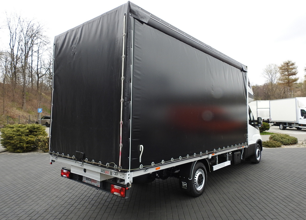 IVECO DAILY 35S18 TARPAULIN 10 PALLETS WEBASTO CRUISE CONTROL AIR CONDITIONING 180HP - Schuifzeilen bestelwagen: afbeelding 3 IVECO DAILY 35S18 TARPAULIN 10 PALLETS WEBASTO CRUISE CONTROL AIR CONDITIONING 180HP - Schuifzeilen bestelwagen: afbeelding 3