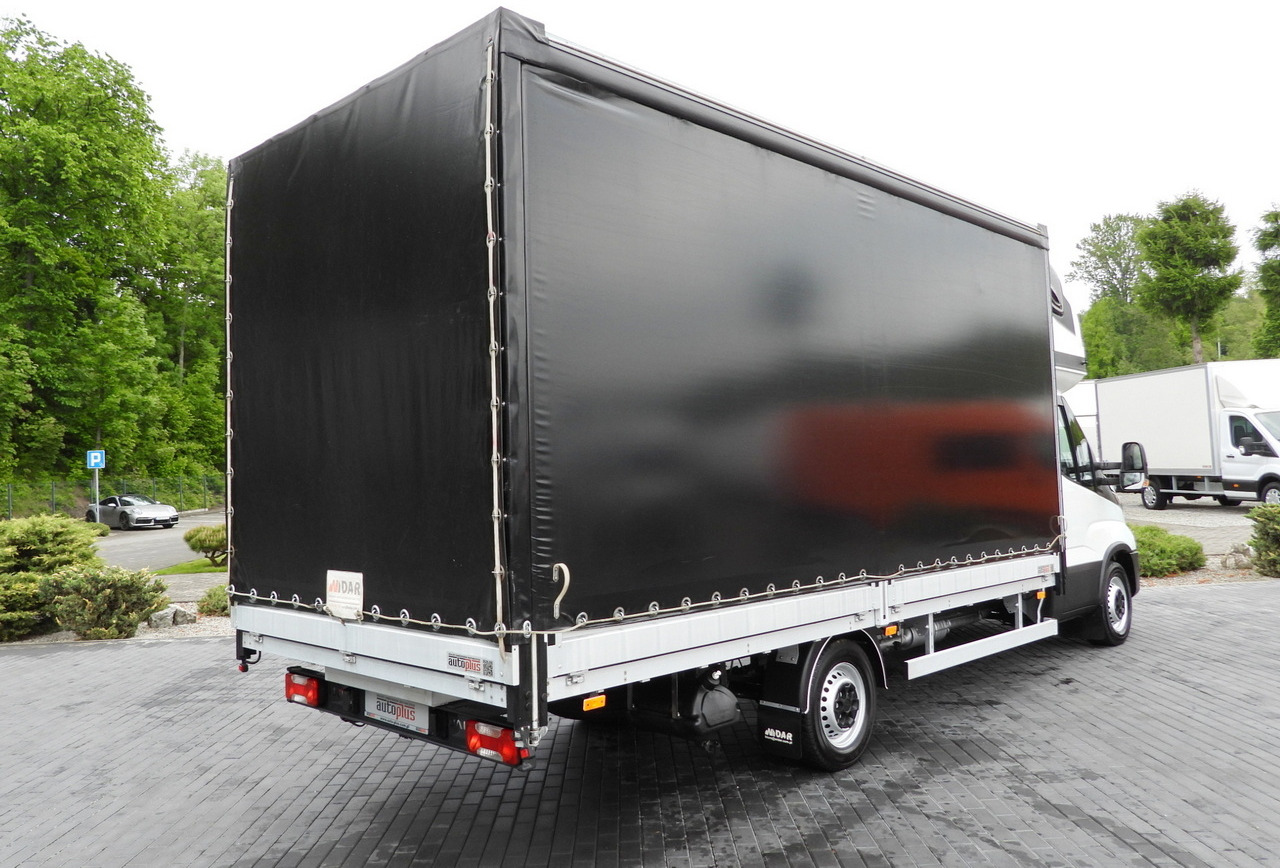 IVECO DAILY 35S18 TARPAULIN 10 PALLETS WEBASTO CRUISE CONTROL AIR CONDITIONING 180HP - Schuifzeilen bestelwagen: afbeelding 3 IVECO DAILY 35S18 TARPAULIN 10 PALLETS WEBASTO CRUISE CONTROL AIR CONDITIONING 180HP - Schuifzeilen bestelwagen: afbeelding 3