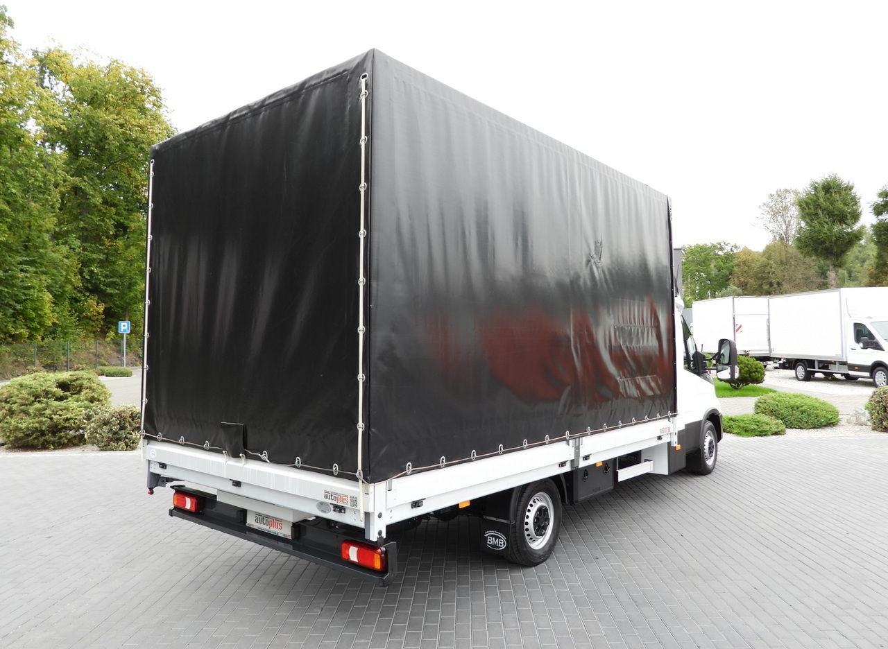 IVECO DAILY 35S18 TARPAULIN 10 PALLETS WEBASTO CRUISE CONTROL PNEUMATICS AIR CONDITIONING 180HP - Schuifzeilen bestelwagen: afbeelding 3 IVECO DAILY 35S18 TARPAULIN 10 PALLETS WEBASTO CRUISE CONTROL PNEUMATICS AIR CONDITIONING 180HP - Schuifzeilen bestelwagen: afbeelding 3