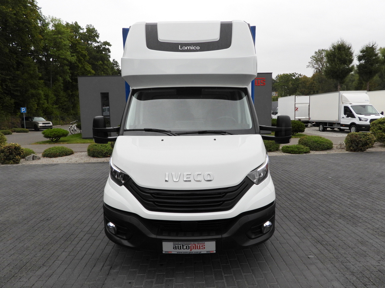 IVECO DAILY 35S18 TARPAULIN LIFT 8 PALLETS WEBASTO CRUISE CONTROL LED LIGHTS AIR CONDITIONING 180HP - Schuifzeilen bestelwagen: afbeelding 5 IVECO DAILY 35S18 TARPAULIN LIFT 8 PALLETS WEBASTO CRUISE CONTROL LED LIGHTS AIR CONDITIONING 180HP - Schuifzeilen bestelwagen: afbeelding 5