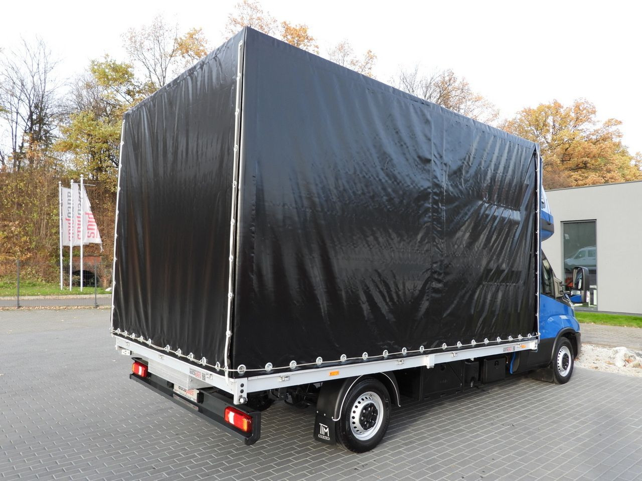 Schuifzeilen bestelwagen IVECO DAILY 35S21 TARPAULIN 10 PALLETS WEBASTO CRUISE CONTROL NAVIGATION LED LIGHTS AUTOMATIC TRANSMISSION HI-MATIC AIR CONDITIONING  210HP: afbeelding 13