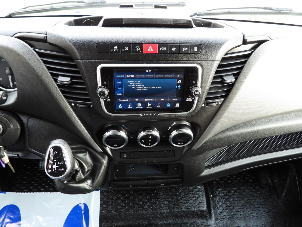 Schuifzeilen bestelwagen IVECO DAILY 35S21 TARPAULIN 10 PALLETS WEBASTO CRUISE CONTROL NAVIGATION LED LIGHTS AUTOMATIC TRANSMISSION HI-MATIC AIR CONDITIONING  210HP: afbeelding 39