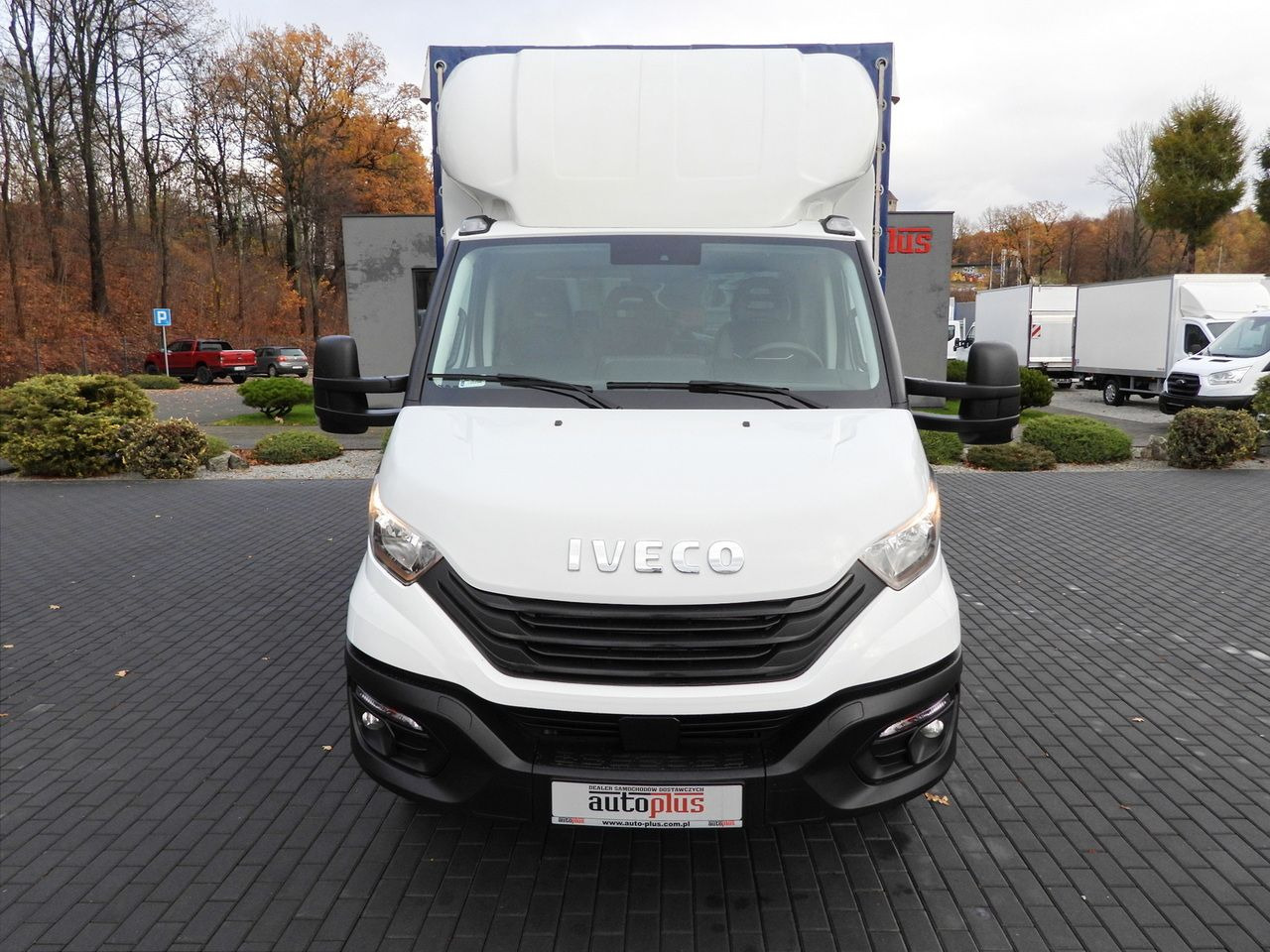 IVECO DAILY 50C16 TARPAULIN 10 PALLETS CRUISE CONTROL TWIN WHEELS AIR CONDITIONING 160HP - Schuifzeilen bestelwagen: afbeelding 5 IVECO DAILY 50C16 TARPAULIN 10 PALLETS CRUISE CONTROL TWIN WHEELS AIR CONDITIONING 160HP - Schuifzeilen bestelwagen: afbeelding 5