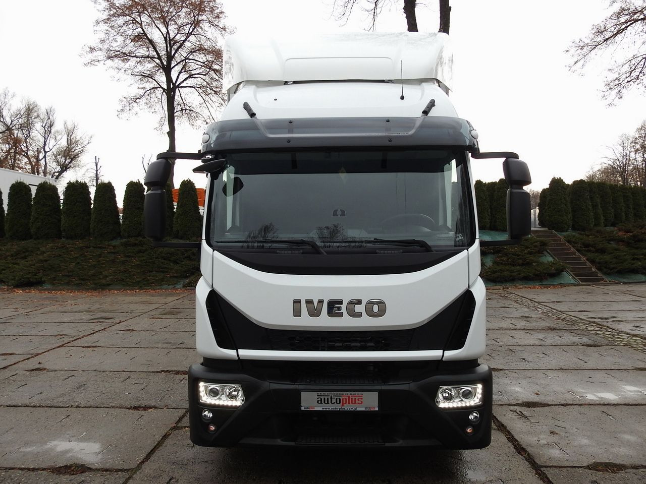 IVECO EUROCARGO 120-250 NEW TARPAULIN LIFT 18 PALLETS WEBASTO CRUISE CONTROL AIR CONDITIONING LED LIGHTS PNEUMATICS AUTOMATIC TRANSMISSION HI-MATIC 250HP - Schuifzeilen vrachtwagen: afbeelding 5 IVECO EUROCARGO 120-250 NEW TARPAULIN LIFT 18 PALLETS WEBASTO CRUISE CONTROL AIR CONDITIONING LED LIGHTS PNEUMATICS AUTOMATIC TRANSMISSION HI-MATIC 250HP - Schuifzeilen vrachtwagen: afbeelding 5