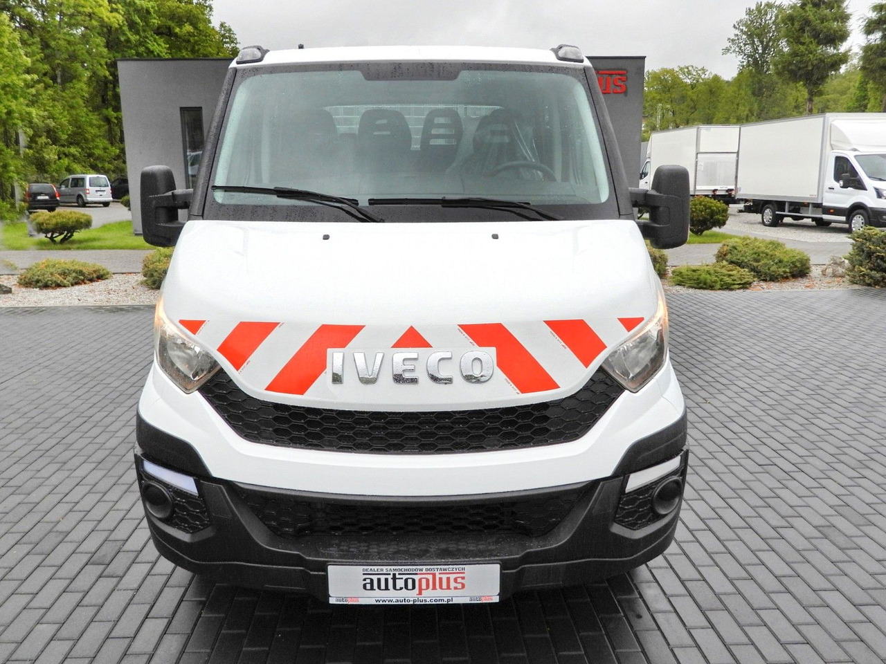 Iveco DAILY 35C13 KIPPER DOPPELKABINE DOKA 7 SITZE A/C - Kipper bestelwagen, Bestelwagen met dubbele cabine: afbeelding 5 Iveco DAILY 35C13 KIPPER DOPPELKABINE DOKA 7 SITZE A/C - Kipper bestelwagen, Bestelwagen met dubbele cabine: afbeelding 5