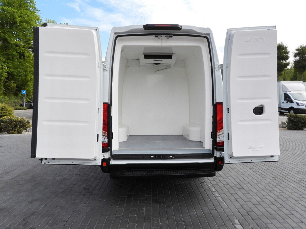 Koelwagen Iveco DAILY 35S14 KÜHLKASTENWAGEN-10*C TEMPOMAT: afbeelding 12