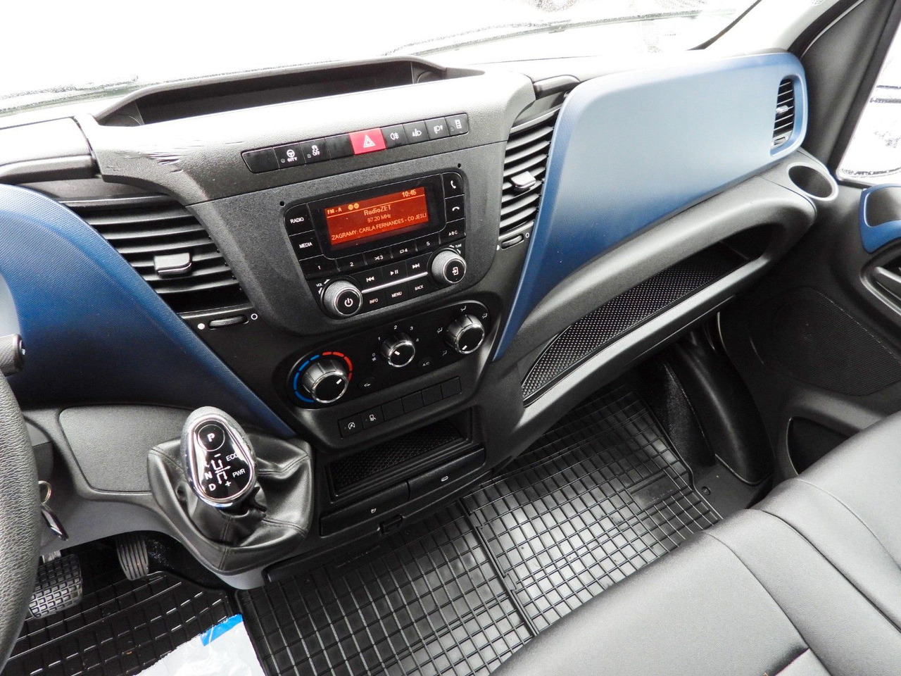Koelwagen Iveco DAILY 35S14 KÜHLKASTENWAGEN-10*C TEMPOMAT: afbeelding 26
