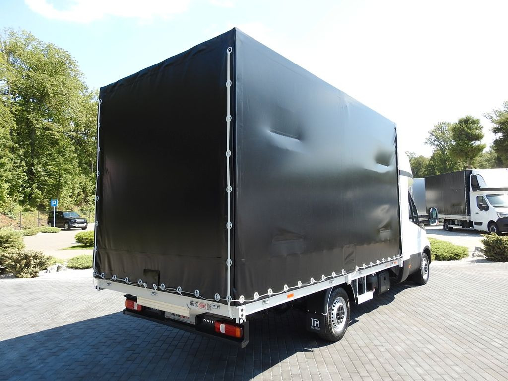 Iveco DAILY 35S18 NEUE PRITSCHE PLANE 8 PALETTEN A/C - Schuifzeilen bestelwagen, Bestelwagen met dubbele cabine: afbeelding 3 Iveco DAILY 35S18 NEUE PRITSCHE PLANE 8 PALETTEN A/C - Schuifzeilen bestelwagen, Bestelwagen met dubbele cabine: afbeelding 3