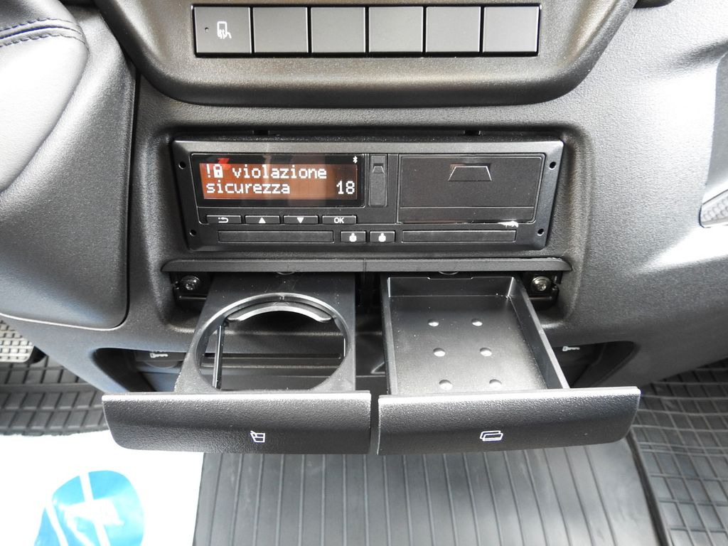 Nieuw Schuifzeilen bestelwagen, Bestelwagen met dubbele cabine Iveco DAILY 35S18 NEUE PRITSCHE PLANE 8 PALETTEN  A/C: afbeelding 25