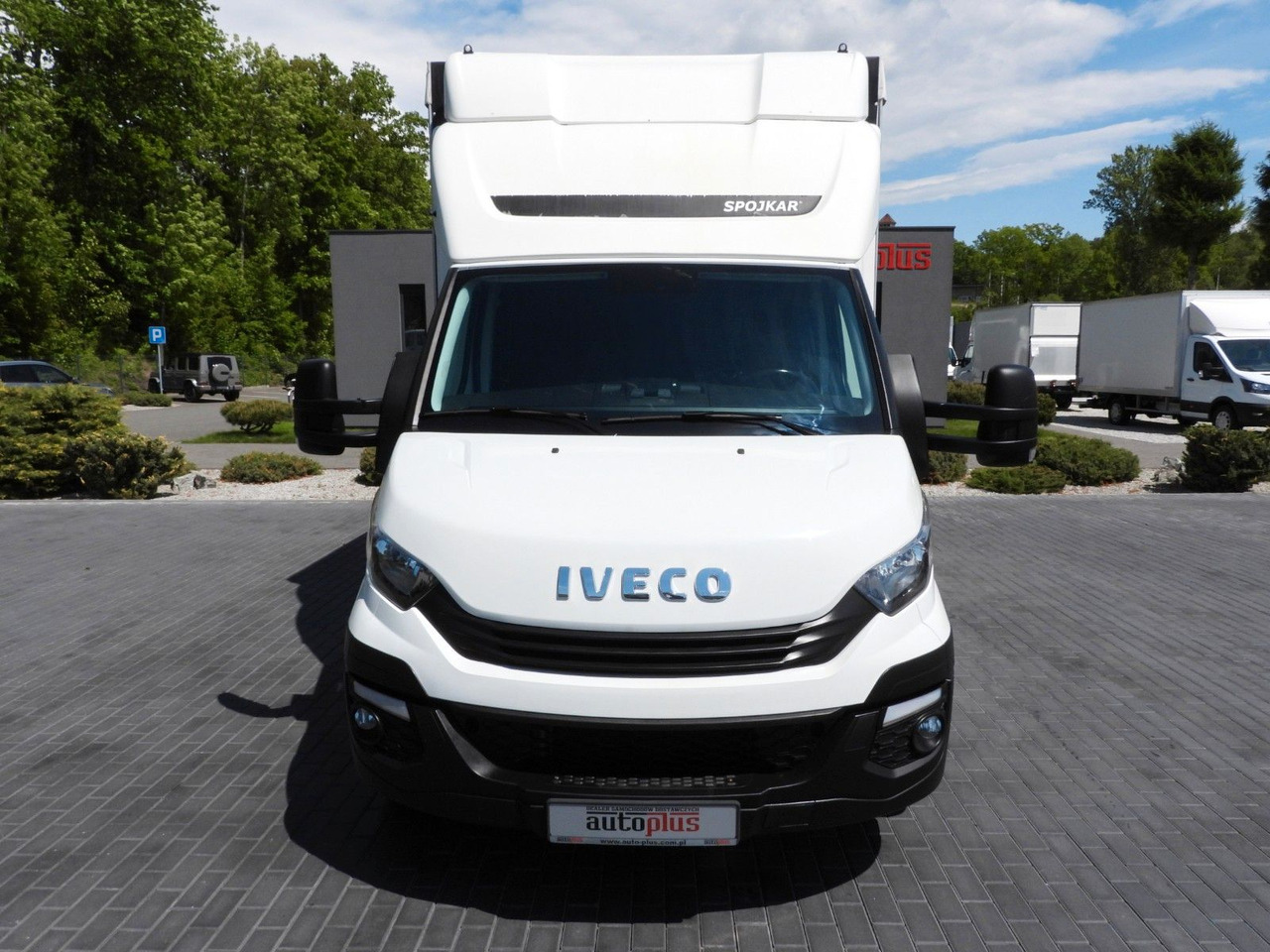 Iveco DAILY 35S18 PRITSCHE PLANE 10 PALETTEN WEBASTO - Schuifzeilen bestelwagen, Bestelwagen met dubbele cabine: afbeelding 5 Iveco DAILY 35S18 PRITSCHE PLANE 10 PALETTEN WEBASTO - Schuifzeilen bestelwagen, Bestelwagen met dubbele cabine: afbeelding 5