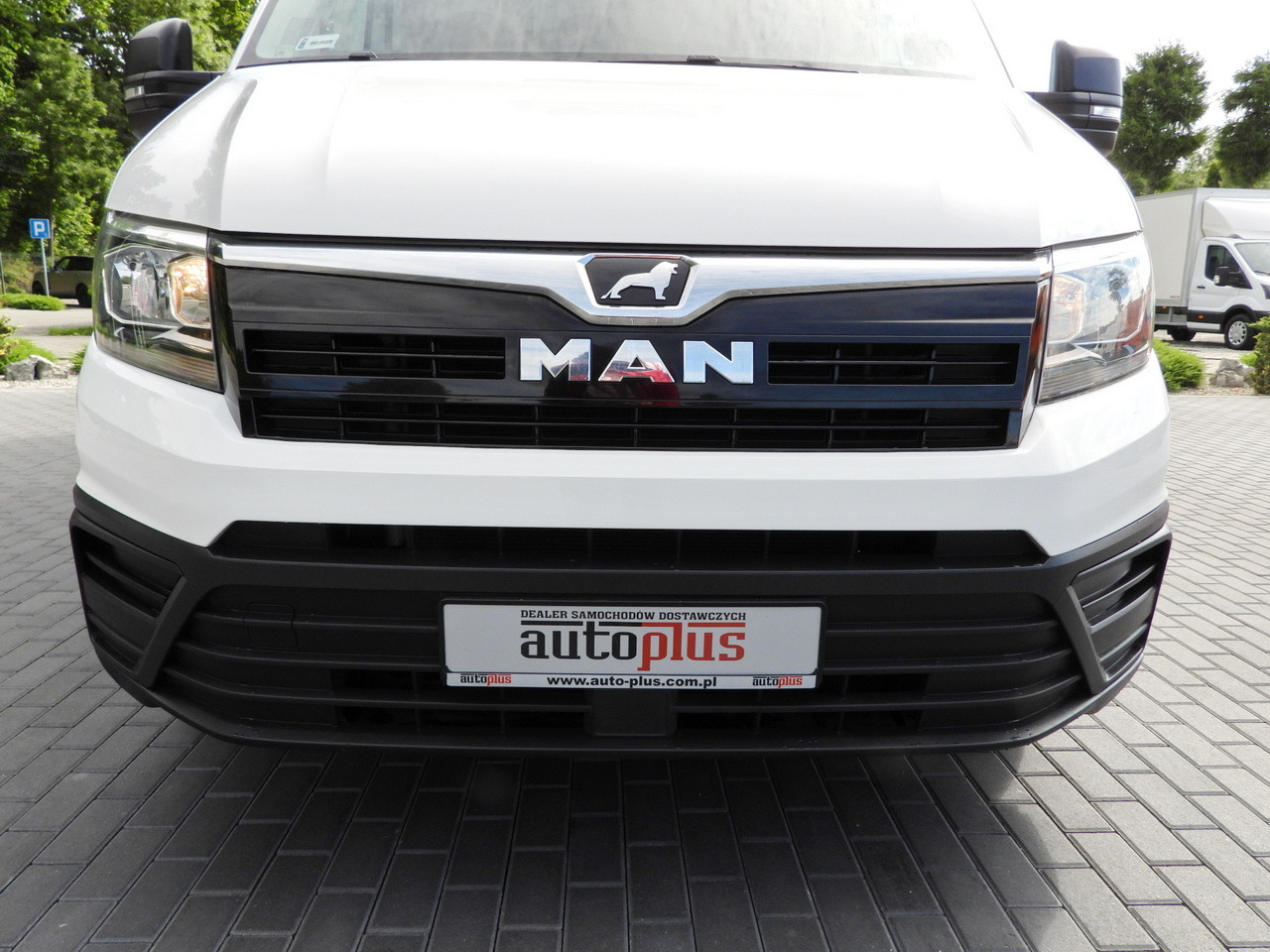 Koelwagen MAN TGE 3.140 REGRIGERATOR BOX -1*C 8 PALLETS HEATING FUNCTION CRUISE CONTROL PNEUMATICS AIR CONDITIONING 140HP: afbeelding 14 Koelwagen MAN TGE 3.140 REGRIGERATOR BOX -1*C 8 PALLETS HEATING FUNCTION CRUISE CONTROL PNEUMATICS AIR CONDITIONING 140HP: afbeelding 14