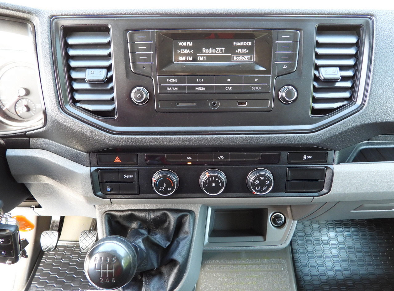 Koelwagen MAN TGE 3.140 REGRIGERATOR BOX -1*C 8 PALLETS HEATING FUNCTION CRUISE CONTROL PNEUMATICS AIR CONDITIONING 140HP: afbeelding 38 Koelwagen MAN TGE 3.140 REGRIGERATOR BOX -1*C 8 PALLETS HEATING FUNCTION CRUISE CONTROL PNEUMATICS AIR CONDITIONING 140HP: afbeelding 38