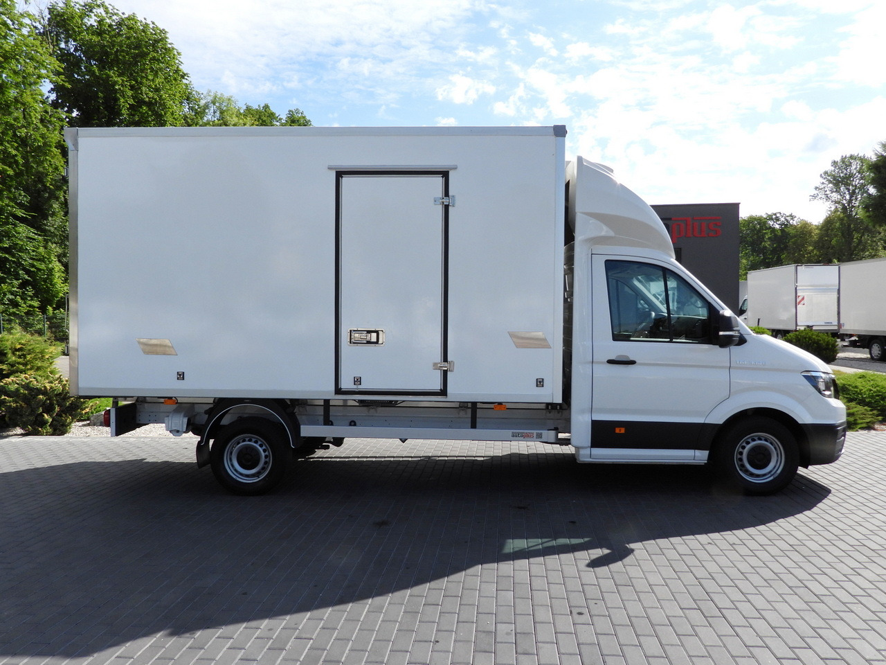 Koelwagen MAN TGE 3.140 REGRIGERATOR BOX -1*C 8 PALLETS HEATING FUNCTION CRUISE CONTROL PNEUMATICS AIR CONDITIONING 140HP: afbeelding 7 Koelwagen MAN TGE 3.140 REGRIGERATOR BOX -1*C 8 PALLETS HEATING FUNCTION CRUISE CONTROL PNEUMATICS AIR CONDITIONING 140HP: afbeelding 7