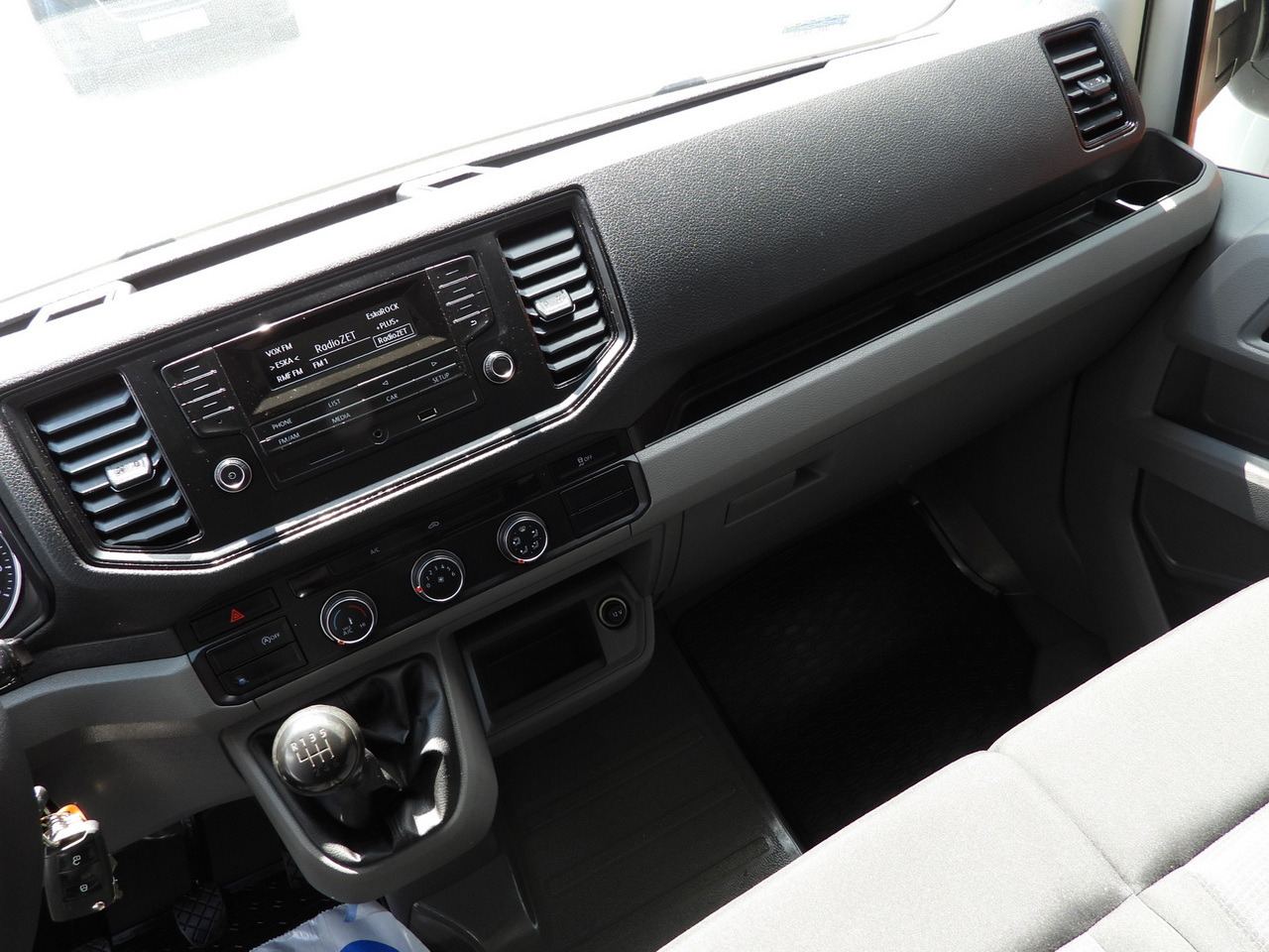 Koelwagen MAN TGE 3.140 REGRIGERATOR BOX -1*C 8 PALLETS HEATING FUNCTION CRUISE CONTROL PNEUMATICS AIR CONDITIONING 140HP: afbeelding 36 Koelwagen MAN TGE 3.140 REGRIGERATOR BOX -1*C 8 PALLETS HEATING FUNCTION CRUISE CONTROL PNEUMATICS AIR CONDITIONING 140HP: afbeelding 36