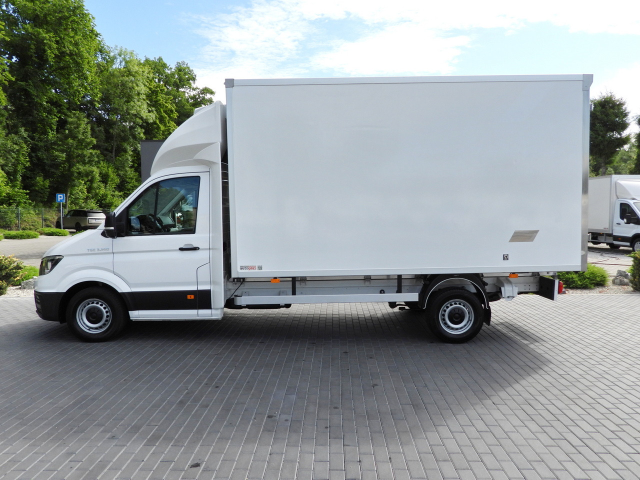 Koelwagen MAN TGE 3.140 REGRIGERATOR BOX -1*C 8 PALLETS HEATING FUNCTION CRUISE CONTROL PNEUMATICS AIR CONDITIONING 140HP: afbeelding 9 Koelwagen MAN TGE 3.140 REGRIGERATOR BOX -1*C 8 PALLETS HEATING FUNCTION CRUISE CONTROL PNEUMATICS AIR CONDITIONING 140HP: afbeelding 9