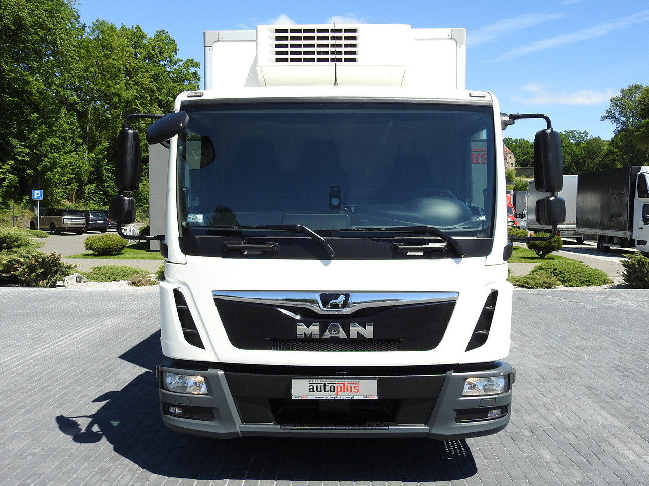 MAN TGL 10.180 REGRIGERATOR BOX -20*C 11 PALLETS POWER SUPPLY 230V AIR CONDITIONING PNEUMATICS TWIN WHEELS 180HP - Koelwagen vrachtwagen: afbeelding 5 MAN TGL 10.180 REGRIGERATOR BOX -20*C 11 PALLETS POWER SUPPLY 230V AIR CONDITIONING PNEUMATICS TWIN WHEELS 180HP - Koelwagen vrachtwagen: afbeelding 5