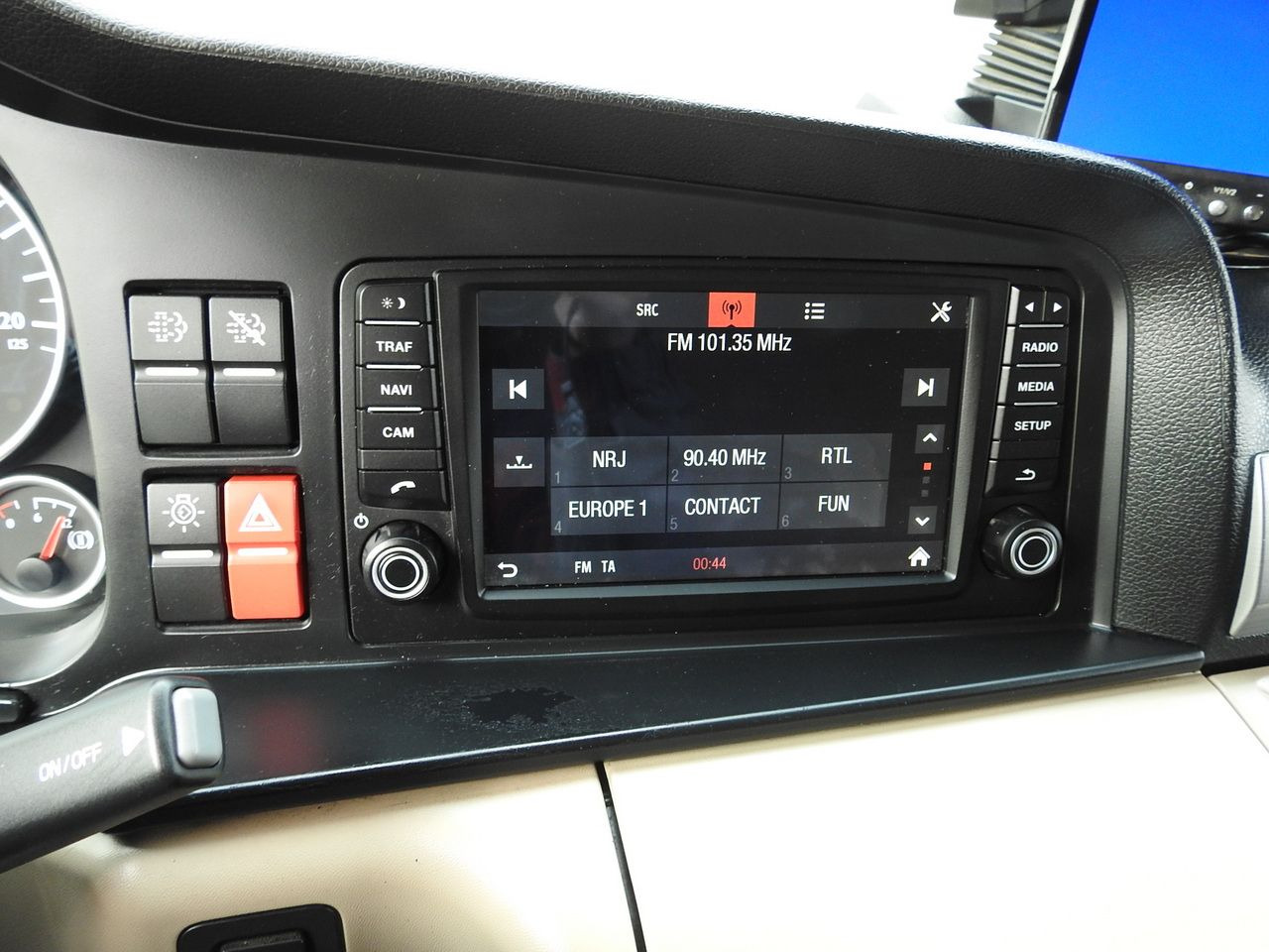 Bestelwagen gesloten laadbak MAN TGL 12.220 BOX LIFT 18 PALLETS CRUISE CONTROLAIR CONDITIONING PNEUMATICS AUTOMATIC TWIN WHEELS  220HP: afbeelding 39