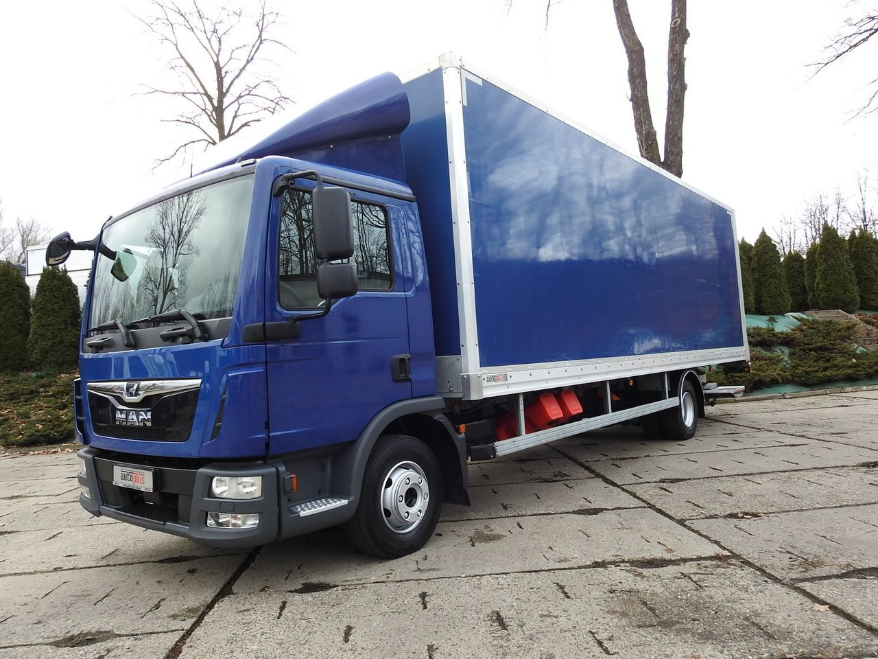 Bestelwagen gesloten laadbak MAN TGL 12.220 BOX LIFT 18 PALLETS CRUISE CONTROLAIR CONDITIONING PNEUMATICS AUTOMATIC TWIN WHEELS  220HP: afbeelding 22