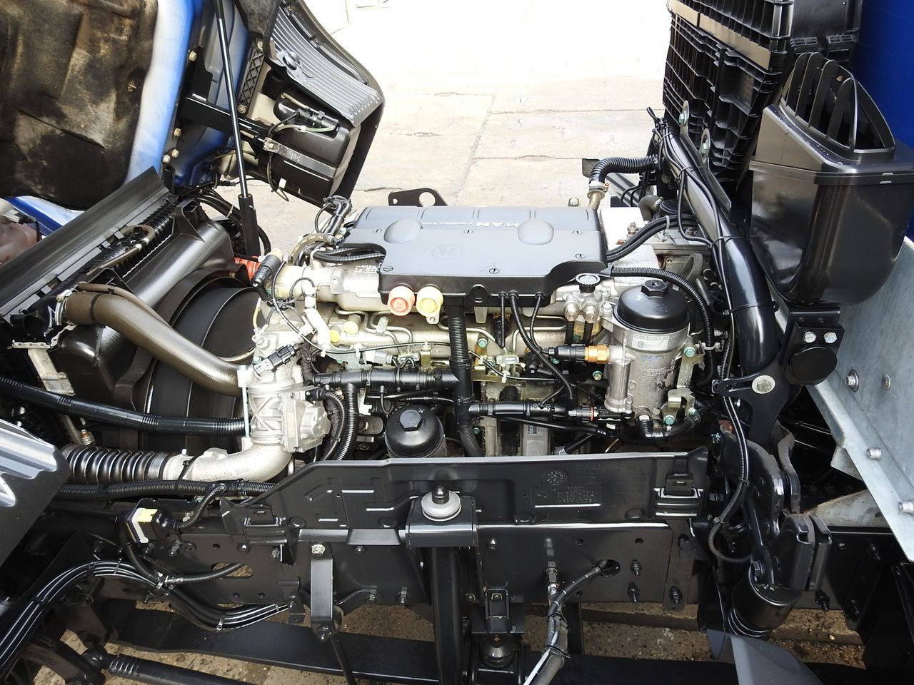 Bestelwagen gesloten laadbak MAN TGL 12.220 BOX LIFT 18 PALLETS CRUISE CONTROLAIR CONDITIONING PNEUMATICS AUTOMATIC TWIN WHEELS  220HP: afbeelding 28