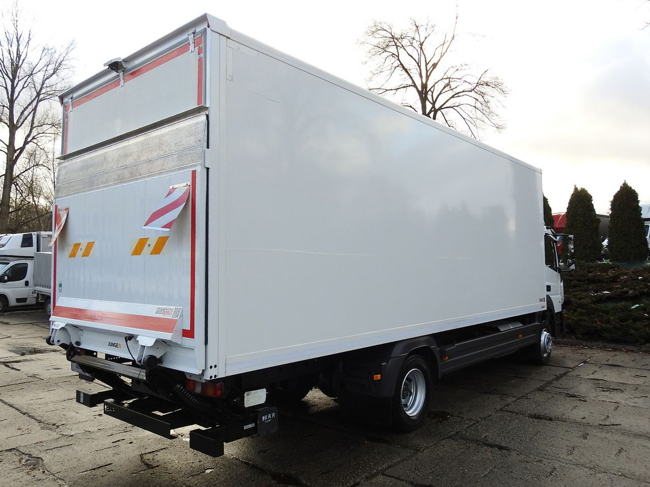 Bakwagen MERCEDES ATEGO 12.24 BOX LIFT 18 PALLETS CRUISE CONTROL AUTOMATIC TRANSMISSION  TWIN WHEELS AIR CONDITIONING  240HP: afbeelding 14