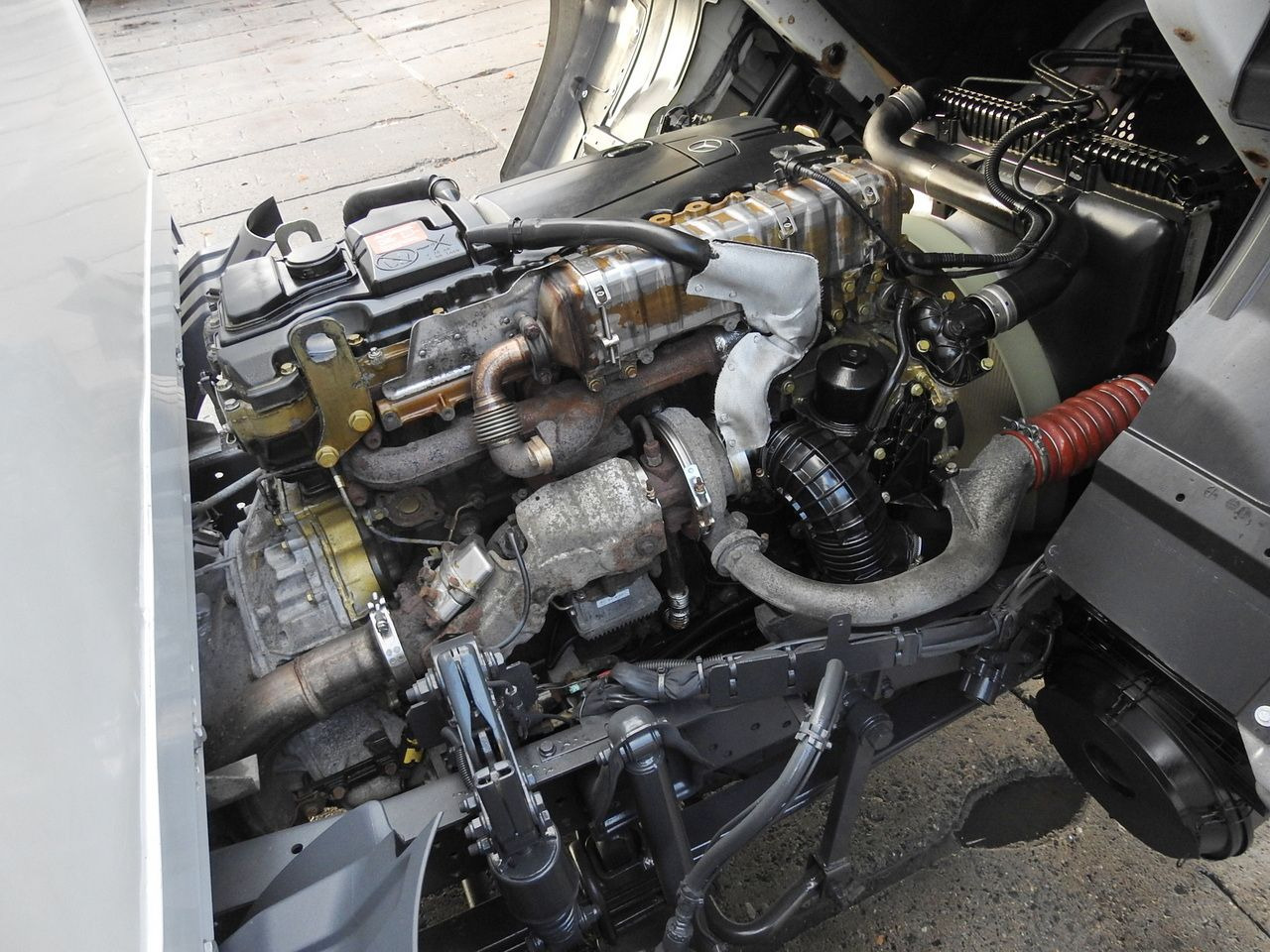 Bestelwagen gesloten laadbak MERCEDES ATEGO 12.24 BOX LIFT 18 PALLETS CRUISE CONTROL AUTOMATIC TRANSMISSION TWIN WHEELS AIR CONDITIONING 240HP: afbeelding 30 Bestelwagen gesloten laadbak MERCEDES ATEGO 12.24 BOX LIFT 18 PALLETS CRUISE CONTROL AUTOMATIC TRANSMISSION TWIN WHEELS AIR CONDITIONING 240HP: afbeelding 30