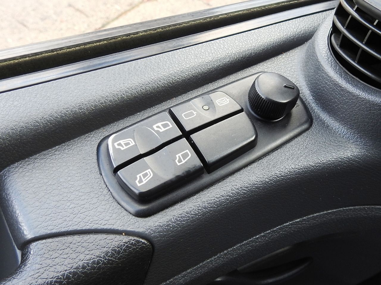 Bestelwagen gesloten laadbak MERCEDES ATEGO 12.24 BOX LIFT 18 PALLETS CRUISE CONTROL AUTOMATIC TRANSMISSION TWIN WHEELS AIR CONDITIONING 240HP: afbeelding 32 Bestelwagen gesloten laadbak MERCEDES ATEGO 12.24 BOX LIFT 18 PALLETS CRUISE CONTROL AUTOMATIC TRANSMISSION TWIN WHEELS AIR CONDITIONING 240HP: afbeelding 32