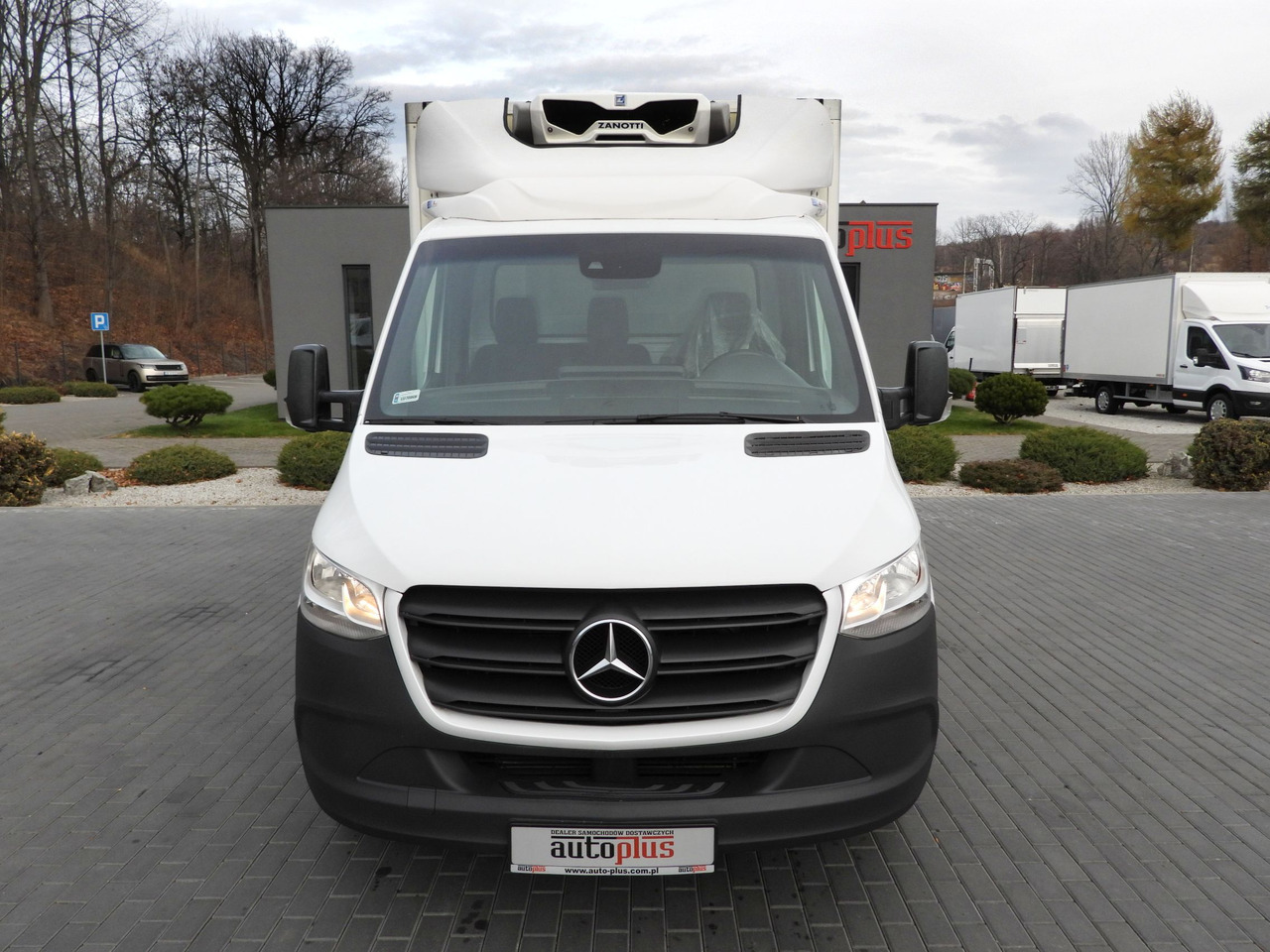 MERCEDES SPRINTER 314 REGRIGERATOR BOX -1*C CRUISE CONTROL NAVIGATION AIR CONDITIONING 140HP - Koelwagen: afbeelding 5 MERCEDES SPRINTER 314 REGRIGERATOR BOX -1*C CRUISE CONTROL NAVIGATION AIR CONDITIONING 140HP - Koelwagen: afbeelding 5