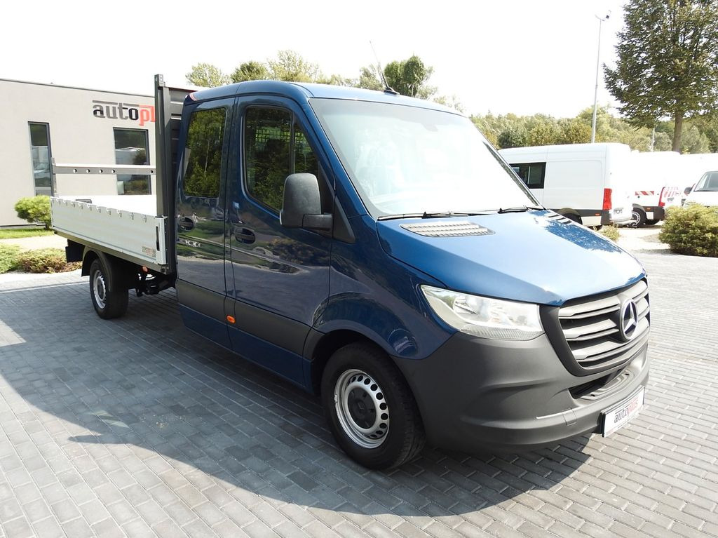Mercedes-Benz SPRINTER 316 PRITSCHE DOPPELKABINE DOKA 7 SITZE - Bestelwagen open laadbak: afbeelding 4 Mercedes-Benz SPRINTER 316 PRITSCHE DOPPELKABINE DOKA 7 SITZE - Bestelwagen open laadbak: afbeelding 4