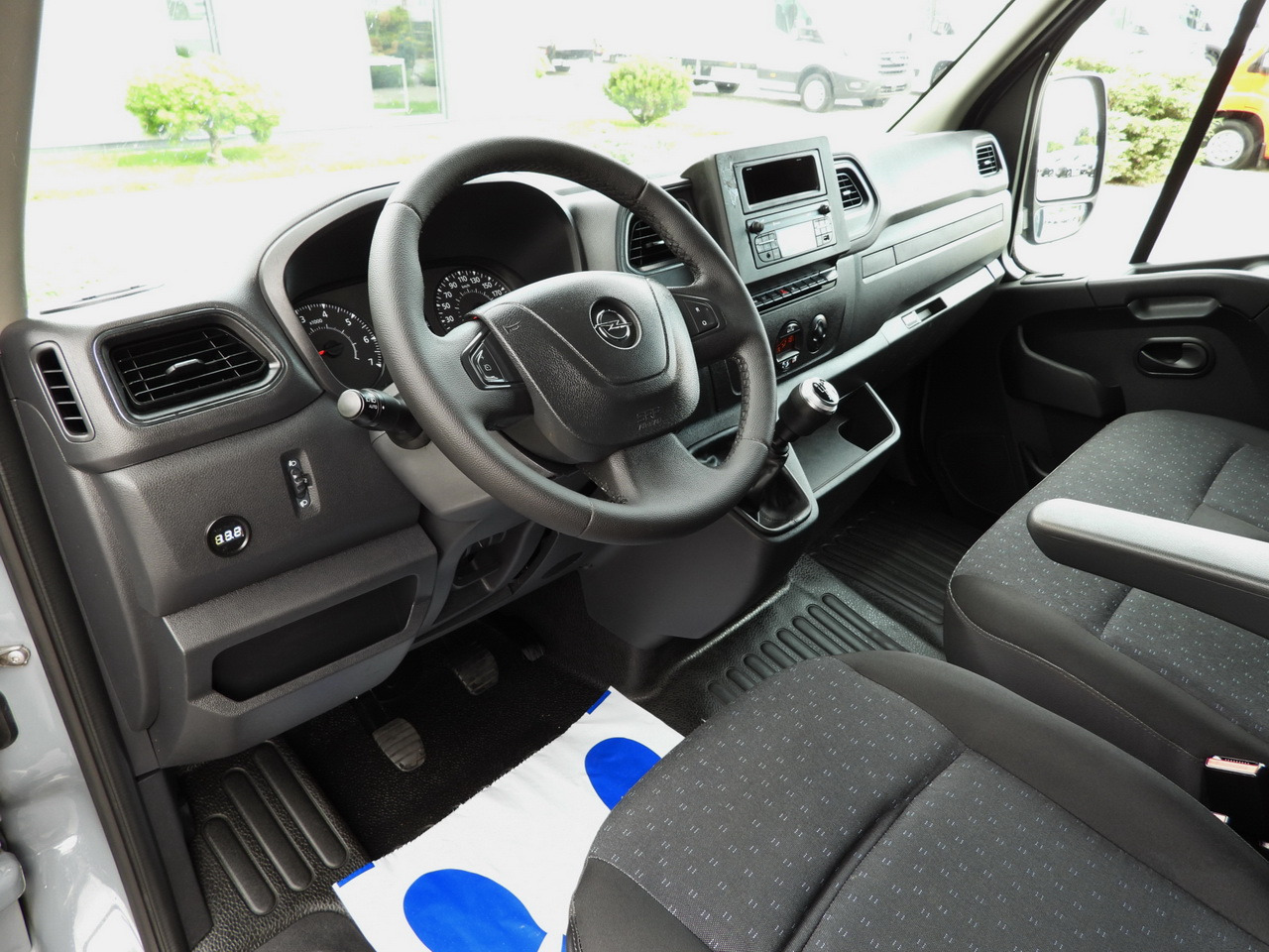 OPEL MOVANO TARPAULIN 10 PALLETS WEBASTO CRUISE CONTROL LED LIGHTS PNEUMATICS AIR CONDITIONING 165HP - Schuifzeilen bestelwagen: afbeelding 2 OPEL MOVANO TARPAULIN 10 PALLETS WEBASTO CRUISE CONTROL LED LIGHTS PNEUMATICS AIR CONDITIONING 165HP - Schuifzeilen bestelwagen: afbeelding 2