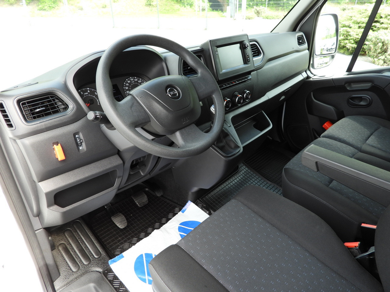 OPEL MOVANO VAN AIR CONDITIONING LED LIGHTS  150HP - Gesloten bestelwagen: afbeelding 2 OPEL MOVANO VAN AIR CONDITIONING LED LIGHTS  150HP - Gesloten bestelwagen: afbeelding 2