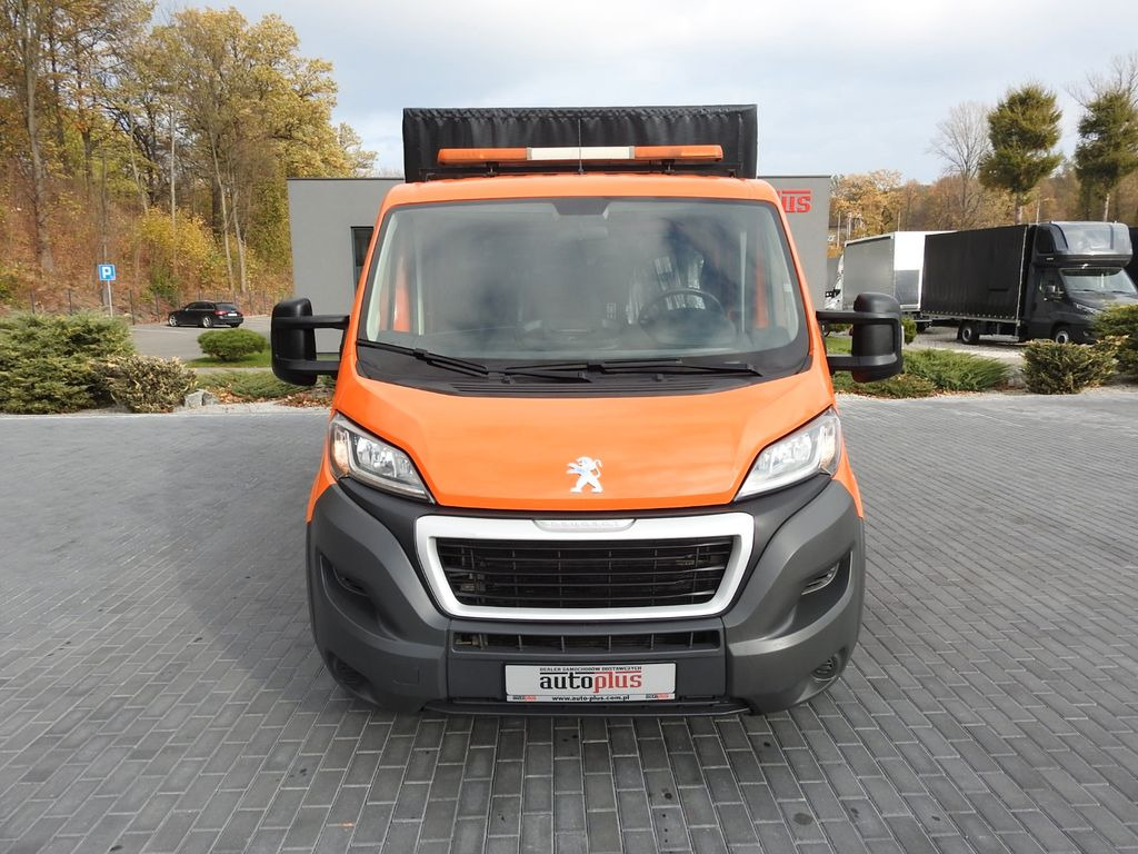 Peugeot BOXER PRITSCHE PLANE DOPPELKABINE DOKA 7 SITZE - Schuifzeilen bestelwagen, Bestelwagen met dubbele cabine: afbeelding 5 Peugeot BOXER PRITSCHE PLANE DOPPELKABINE DOKA 7 SITZE - Schuifzeilen bestelwagen, Bestelwagen met dubbele cabine: afbeelding 5