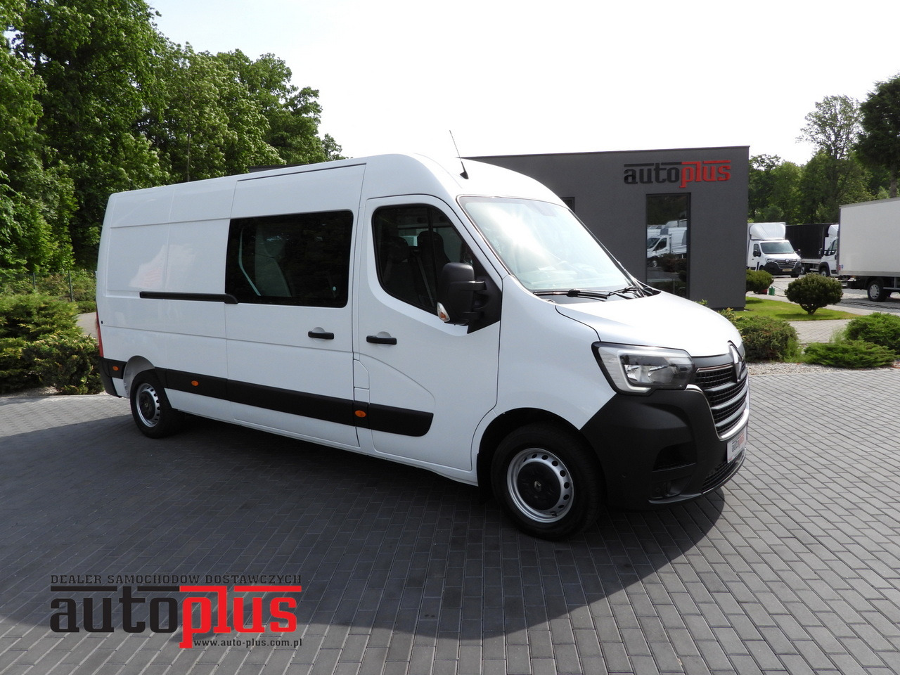 RENAULT MASTER BOX DELIVERY VAN 7 SEATS CRUISE CONTROL NAVIGATION LED LIGHTS AIR CONDITIONING 140HP - Gesloten bestelwagen: afbeelding 1 RENAULT MASTER BOX DELIVERY VAN 7 SEATS CRUISE CONTROL NAVIGATION LED LIGHTS AIR CONDITIONING 140HP - Gesloten bestelwagen: afbeelding 1