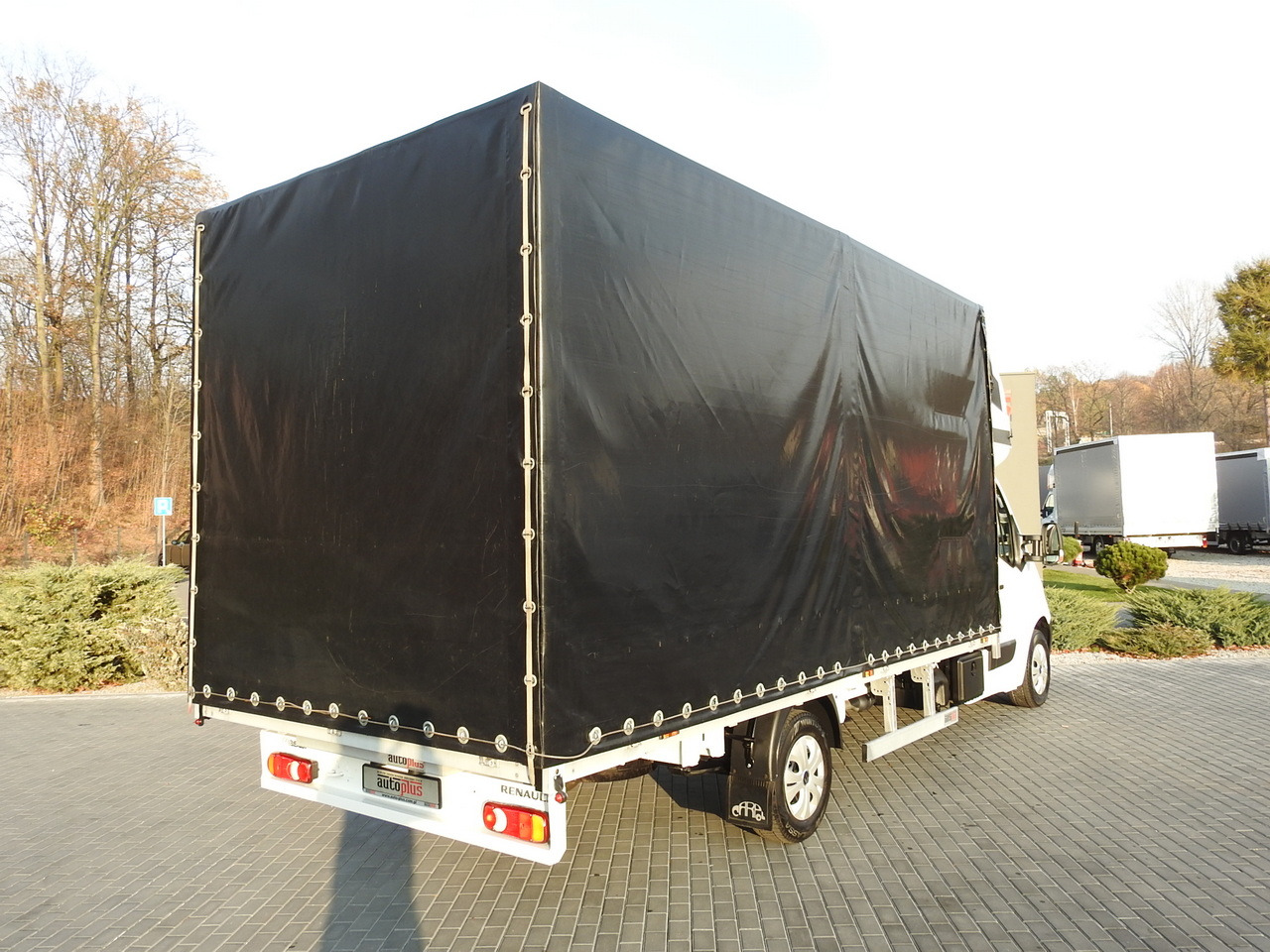 RENAULT MASTER TARPAULIN 10 PALLETS WEBASTO CRUISE CONTROL AIR CONDITIONING PNEUMATICS 170HP - Schuifzeilen bestelwagen: afbeelding 3 RENAULT MASTER TARPAULIN 10 PALLETS WEBASTO CRUISE CONTROL AIR CONDITIONING PNEUMATICS 170HP - Schuifzeilen bestelwagen: afbeelding 3