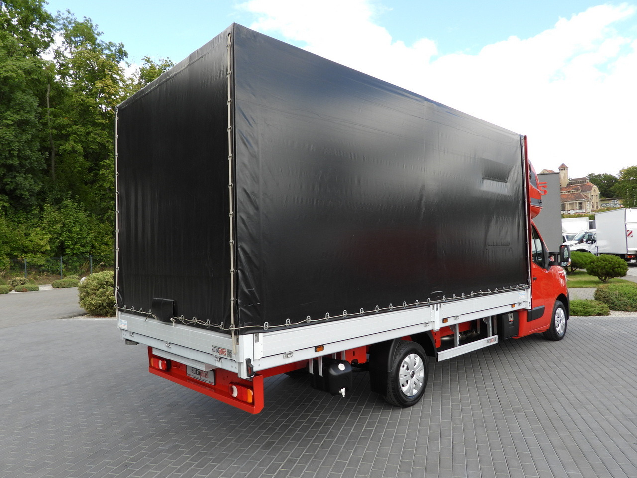 RENAULT MASTER TARPAULIN 10 PALLETS WEBASTO CRUISE CONTROL LED LIGHTS AIR CONDITIONING 165HP - Schuifzeilen bestelwagen: afbeelding 3 RENAULT MASTER TARPAULIN 10 PALLETS WEBASTO CRUISE CONTROL LED LIGHTS AIR CONDITIONING 165HP - Schuifzeilen bestelwagen: afbeelding 3