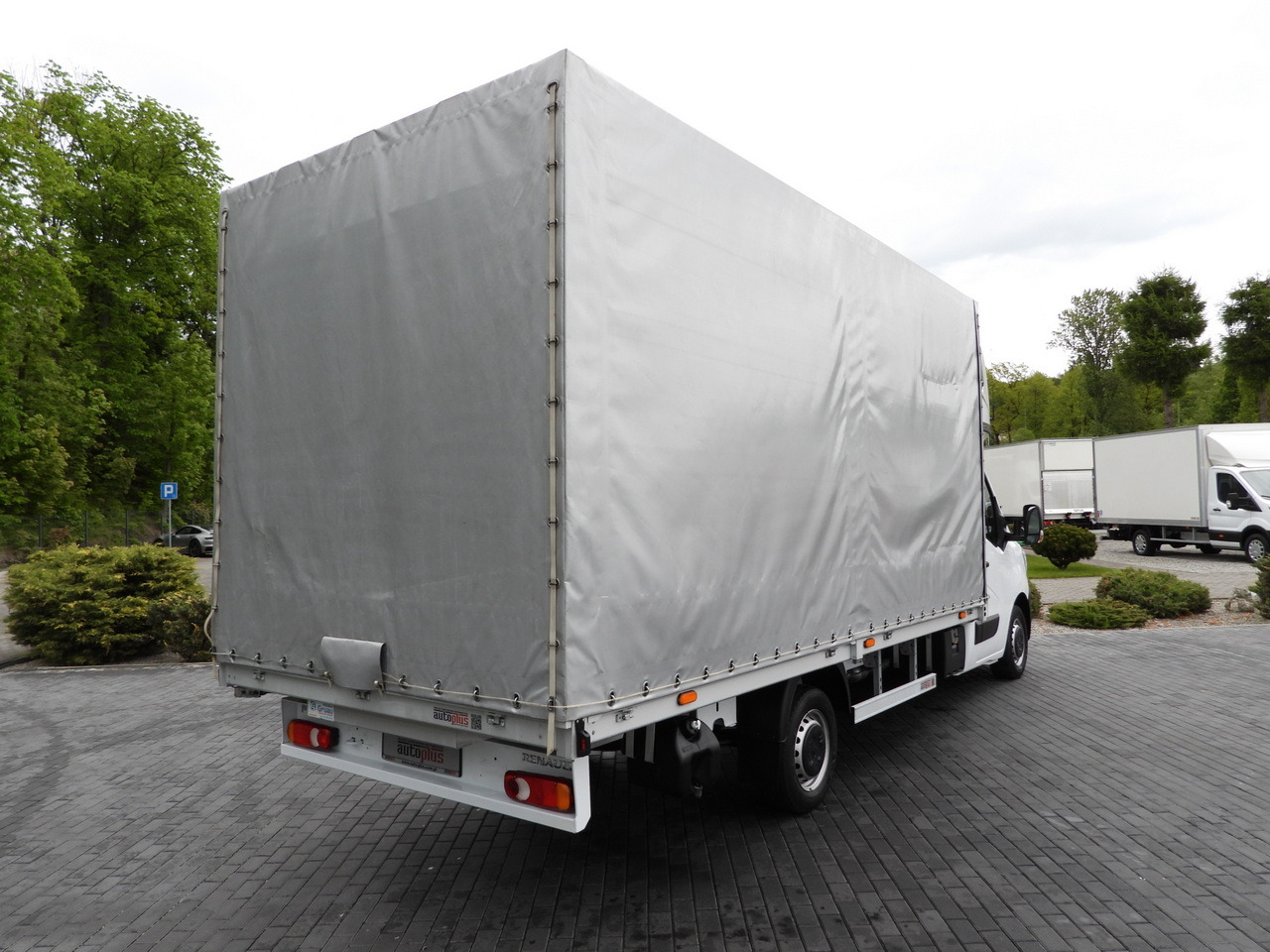 RENAULT MASTER TARPAULIN 10 PALLETS WEBASTO CRUISE CONTROL LED LIGHTS PNEUMATICS AIR CONDITIONING 165HP - Schuifzeilen bestelwagen: afbeelding 3 RENAULT MASTER TARPAULIN 10 PALLETS WEBASTO CRUISE CONTROL LED LIGHTS PNEUMATICS AIR CONDITIONING 165HP - Schuifzeilen bestelwagen: afbeelding 3