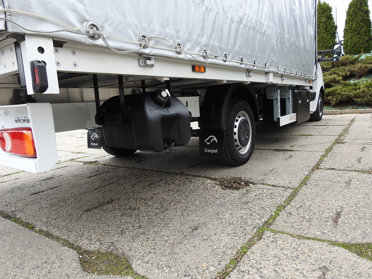 Schuifzeilen bestelwagen RENAULT MASTER TARPAULIN 10 PALLETS WEBASTO CRUISE CONTROL NAVIGATION AIR CONDITIONING LED LIGHTS PNEUMATICS 165HP: afbeelding 16 Schuifzeilen bestelwagen RENAULT MASTER TARPAULIN 10 PALLETS WEBASTO CRUISE CONTROL NAVIGATION AIR CONDITIONING LED LIGHTS PNEUMATICS 165HP: afbeelding 16