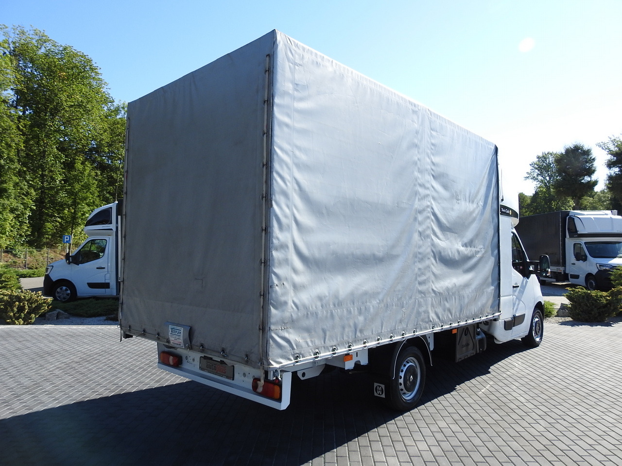 RENAULT MASTER TARPAULIN 8 PALLETS WEBASTO CRUISE CONTROL AIR CONDITIONING PNEUMATICS 170HP - Schuifzeilen bestelwagen: afbeelding 3 RENAULT MASTER TARPAULIN 8 PALLETS WEBASTO CRUISE CONTROL AIR CONDITIONING PNEUMATICS 170HP - Schuifzeilen bestelwagen: afbeelding 3