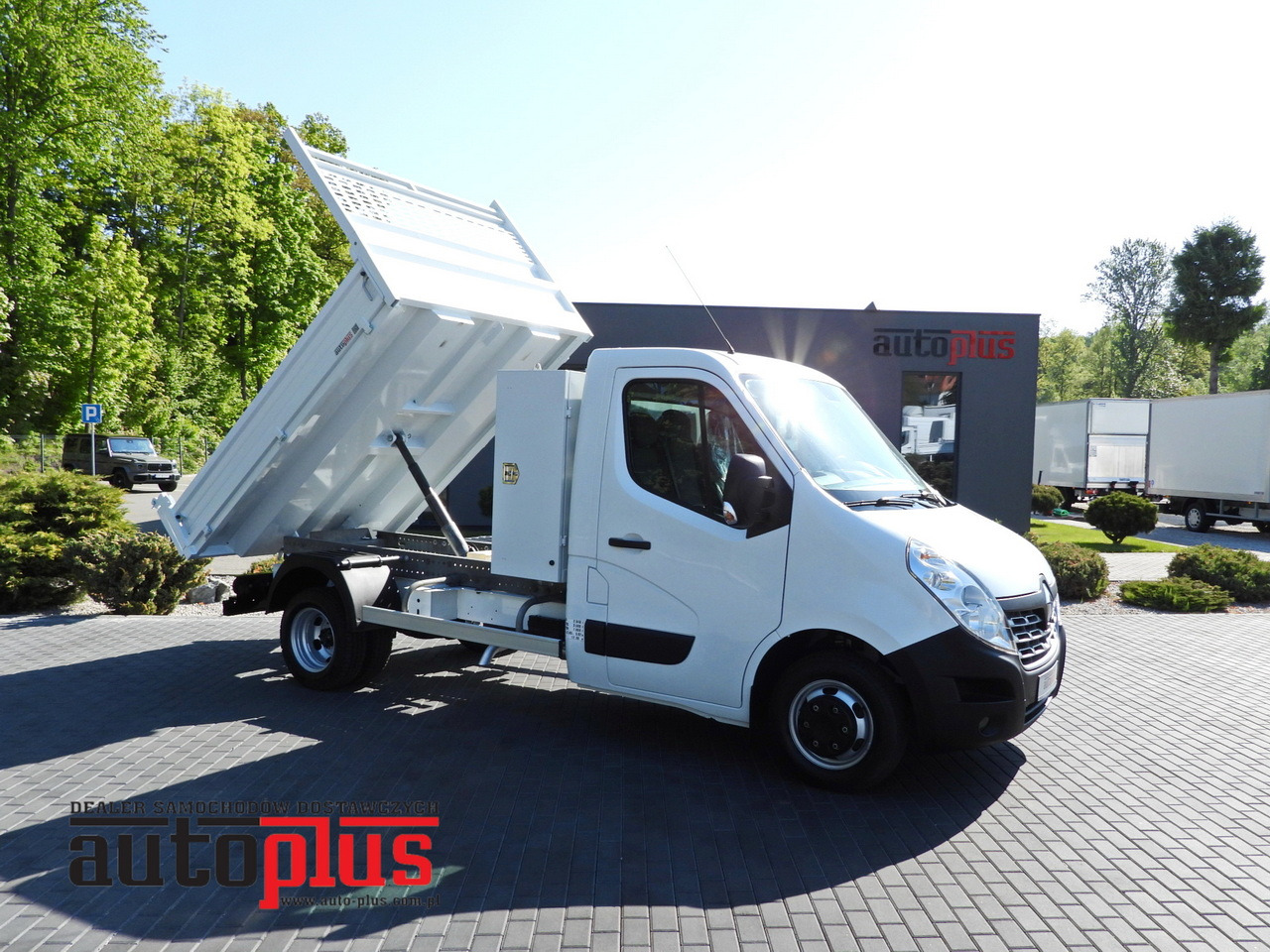 RENAULT MASTER TIPPER CRUISE CONTROL TWIN WHEELS AIR CONDITIONING 145HP - Kipper bestelwagen: afbeelding 1 RENAULT MASTER TIPPER CRUISE CONTROL TWIN WHEELS AIR CONDITIONING 145HP - Kipper bestelwagen: afbeelding 1