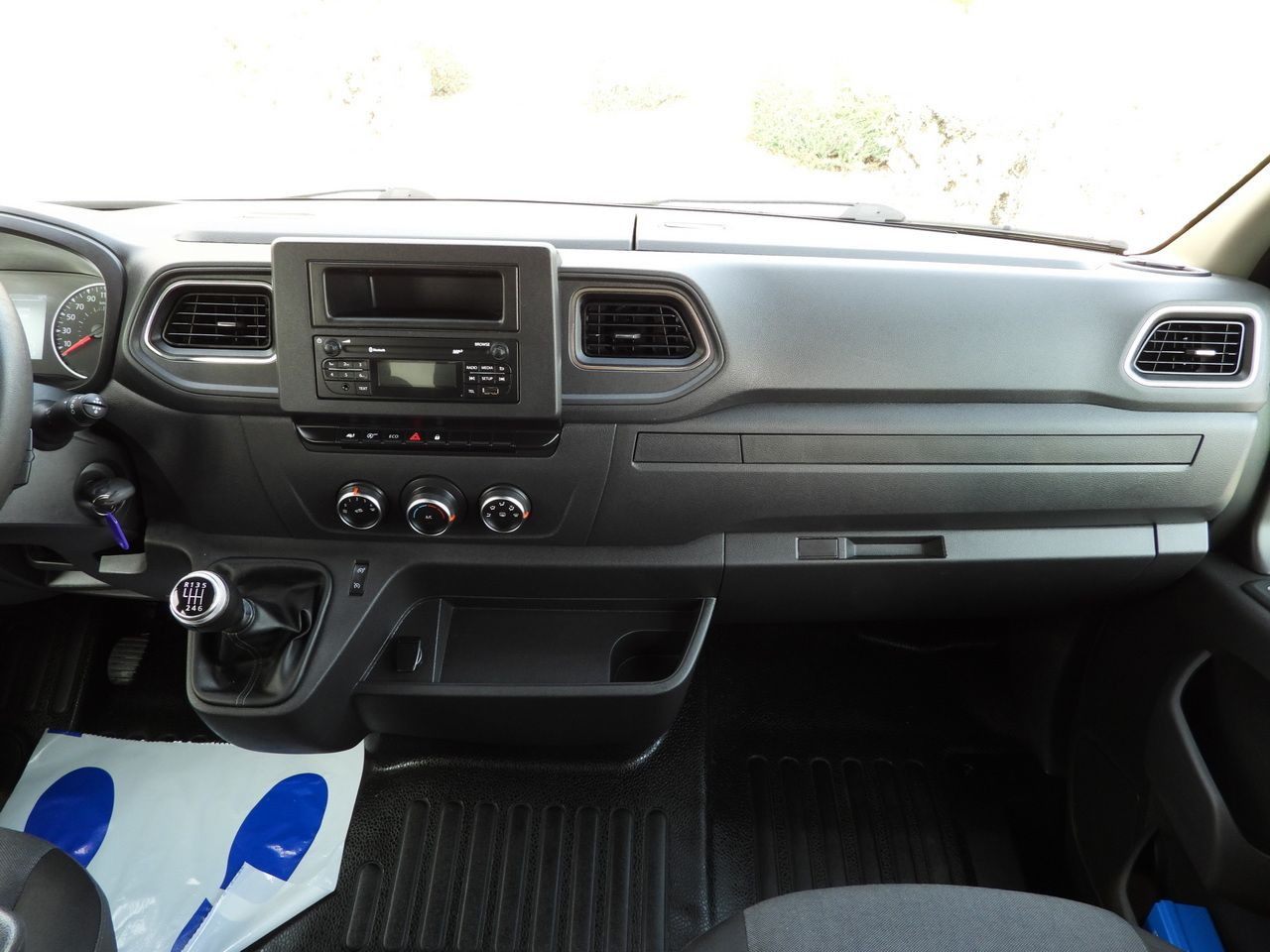 Leasing RENAULT MASTER TIPPER DOUBLE CABIN DOKA 6 SEATS CRUISE CONTROL LED LIGHTS AIR CONDITIONING  145HP RENAULT MASTER TIPPER DOUBLE CABIN DOKA 6 SEATS CRUISE CONTROL LED LIGHTS AIR CONDITIONING  145HP: afbeelding 30