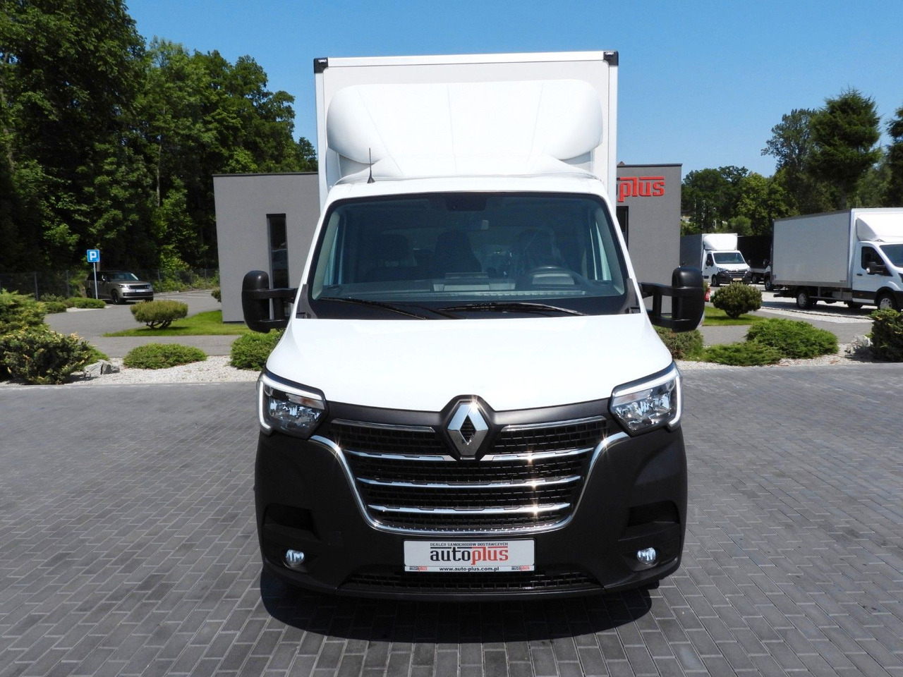 Renault MASTER KOFFER AUFZUG 8 PALETTEN TEMPOMAT LED - Bestelwagen gesloten laadbak: afbeelding 5 Renault MASTER KOFFER AUFZUG 8 PALETTEN TEMPOMAT LED - Bestelwagen gesloten laadbak: afbeelding 5