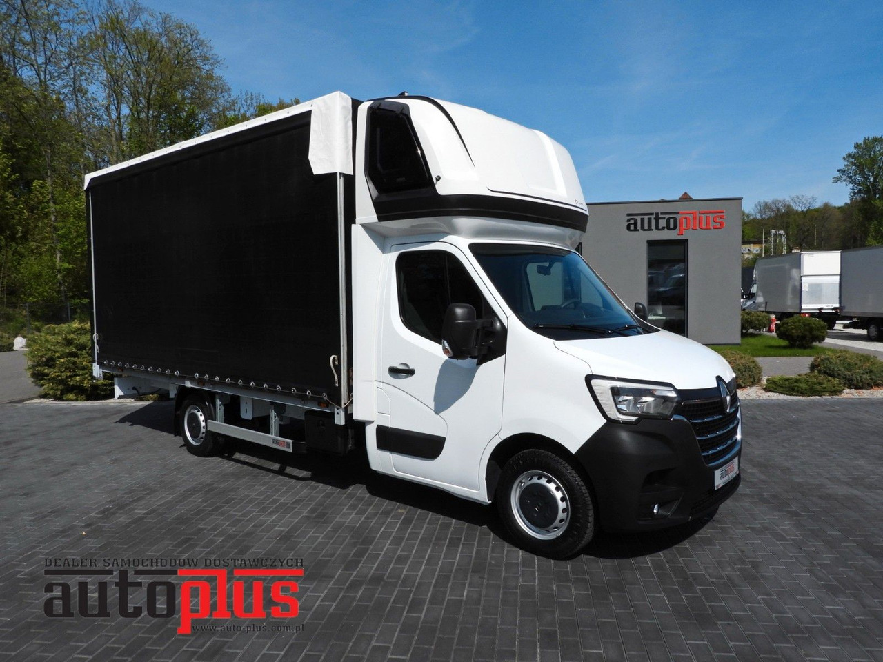 Renault MASTER PRITSCHE PLANE 10 PALETTEN WEBASTO A/C - Schuifzeilen bestelwagen: afbeelding 1 Renault MASTER PRITSCHE PLANE 10 PALETTEN WEBASTO A/C - Schuifzeilen bestelwagen: afbeelding 1