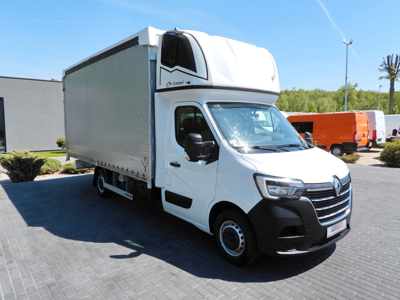 Renault MASTER PRITSCHE PLANE 10 PALETTEN WEBASTO A/C - Schuifzeilen bestelwagen: afbeelding 4 Renault MASTER PRITSCHE PLANE 10 PALETTEN WEBASTO A/C - Schuifzeilen bestelwagen: afbeelding 4