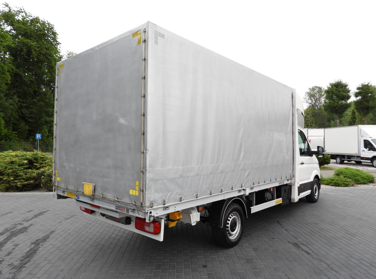 VOLKSWAGEN CRAFTER  TARPAULIN 8 PALLETS WEBASTO CRUISE CONTROL LED LIGHTS AIR CONDITIONING  180HP - Schuifzeilen bestelwagen: afbeelding 3 VOLKSWAGEN CRAFTER  TARPAULIN 8 PALLETS WEBASTO CRUISE CONTROL LED LIGHTS AIR CONDITIONING  180HP - Schuifzeilen bestelwagen: afbeelding 3