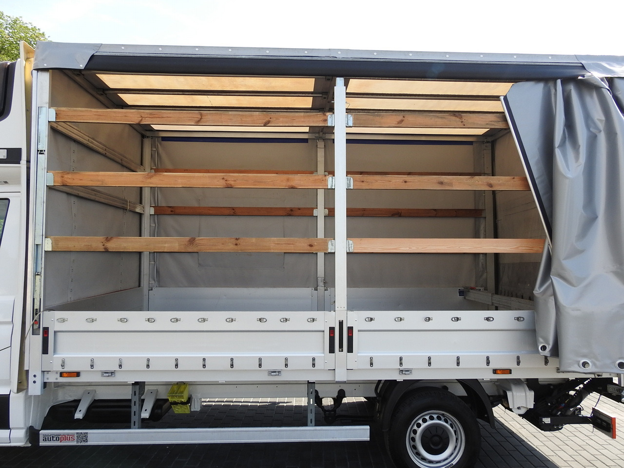 Schuifzeilen bestelwagen VOLKSWAGEN CRAFTER TARPAULIN LIFT 8 PALLETS WEBASTO CRUISE CONTROL  180HP: afbeelding 25