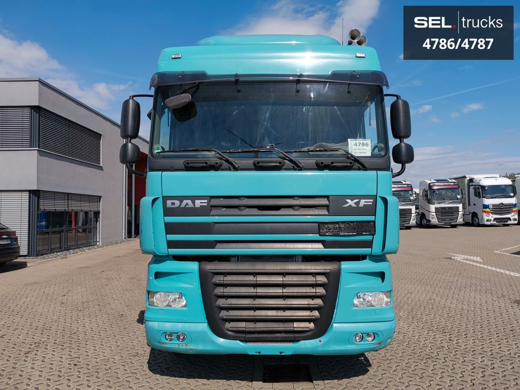 DAF XF 105.460 / Intarder / 4 Stock / KOMPLETT ! - Veewagen vrachtwagen: afbeelding 3 DAF XF 105.460 / Intarder / 4 Stock / KOMPLETT ! - Veewagen vrachtwagen: afbeelding 3
