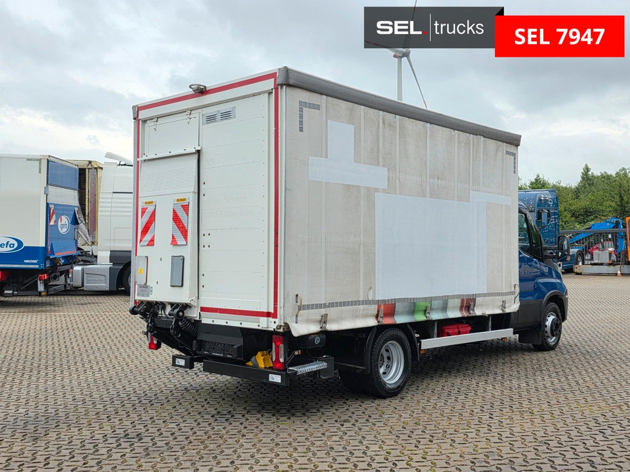 Iveco Daily 70C18 Hi-Matic / Ladebordwand / 3 Sitzen - Schuifzeilen bestelwagen: afbeelding 5 Iveco Daily 70C18 Hi-Matic / Ladebordwand / 3 Sitzen - Schuifzeilen bestelwagen: afbeelding 5