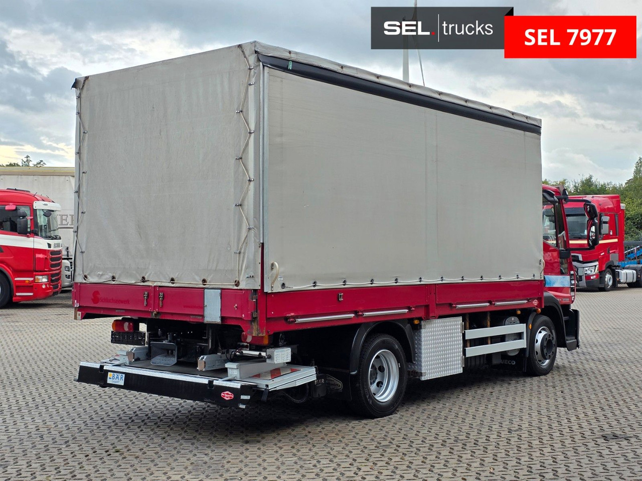 Iveco Eurocargo 120E28 / Ladebordwand / Aluklappen - Schuifzeilen vrachtwagen: afbeelding 5 Iveco Eurocargo 120E28 / Ladebordwand / Aluklappen - Schuifzeilen vrachtwagen: afbeelding 5