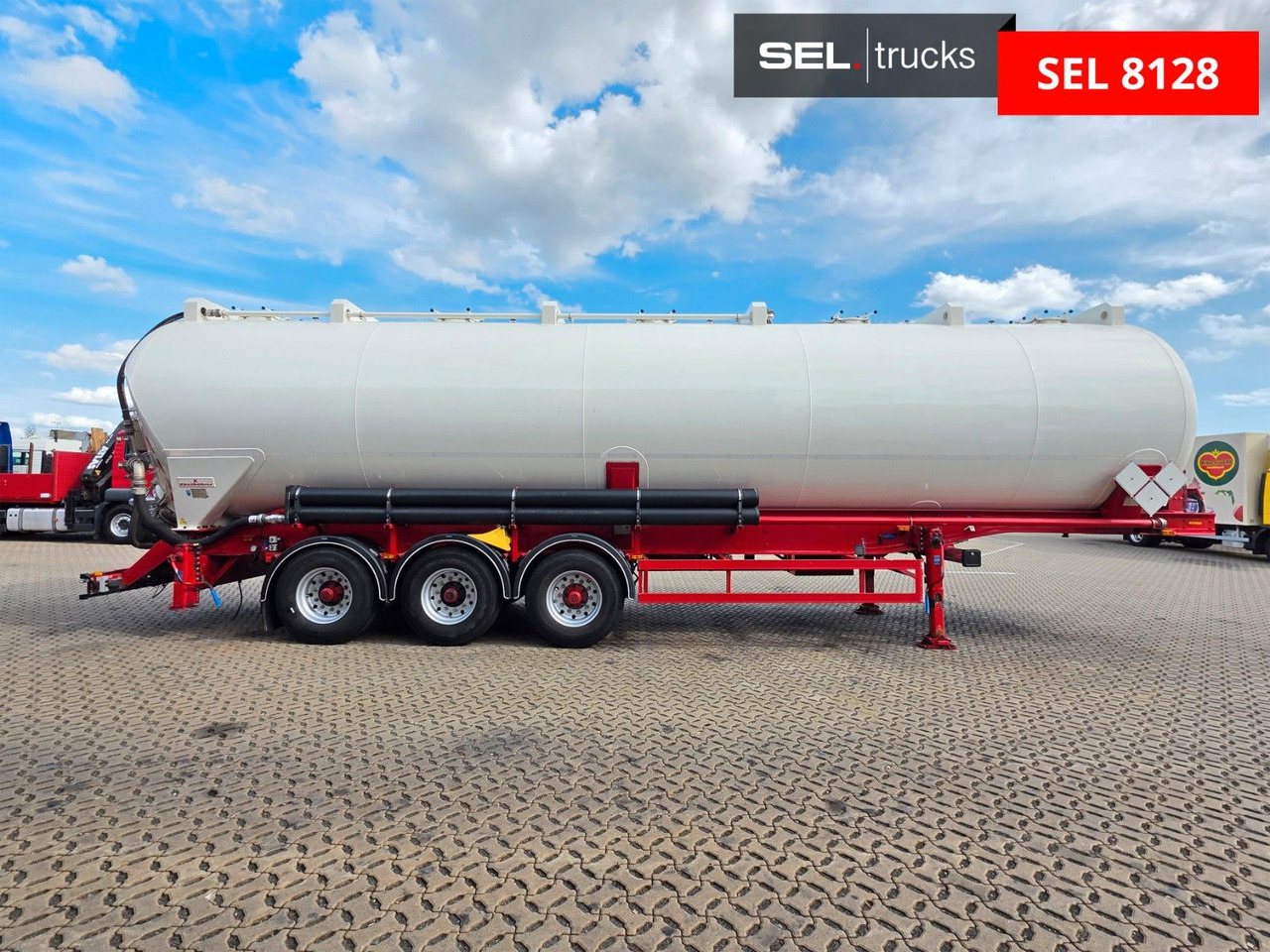 Kässbohrer XS / Kippsilo / 60 m3 / ADR AT - Bulkoplegger: afbeelding 4 Kässbohrer XS / Kippsilo / 60 m3 / ADR AT - Bulkoplegger: afbeelding 4