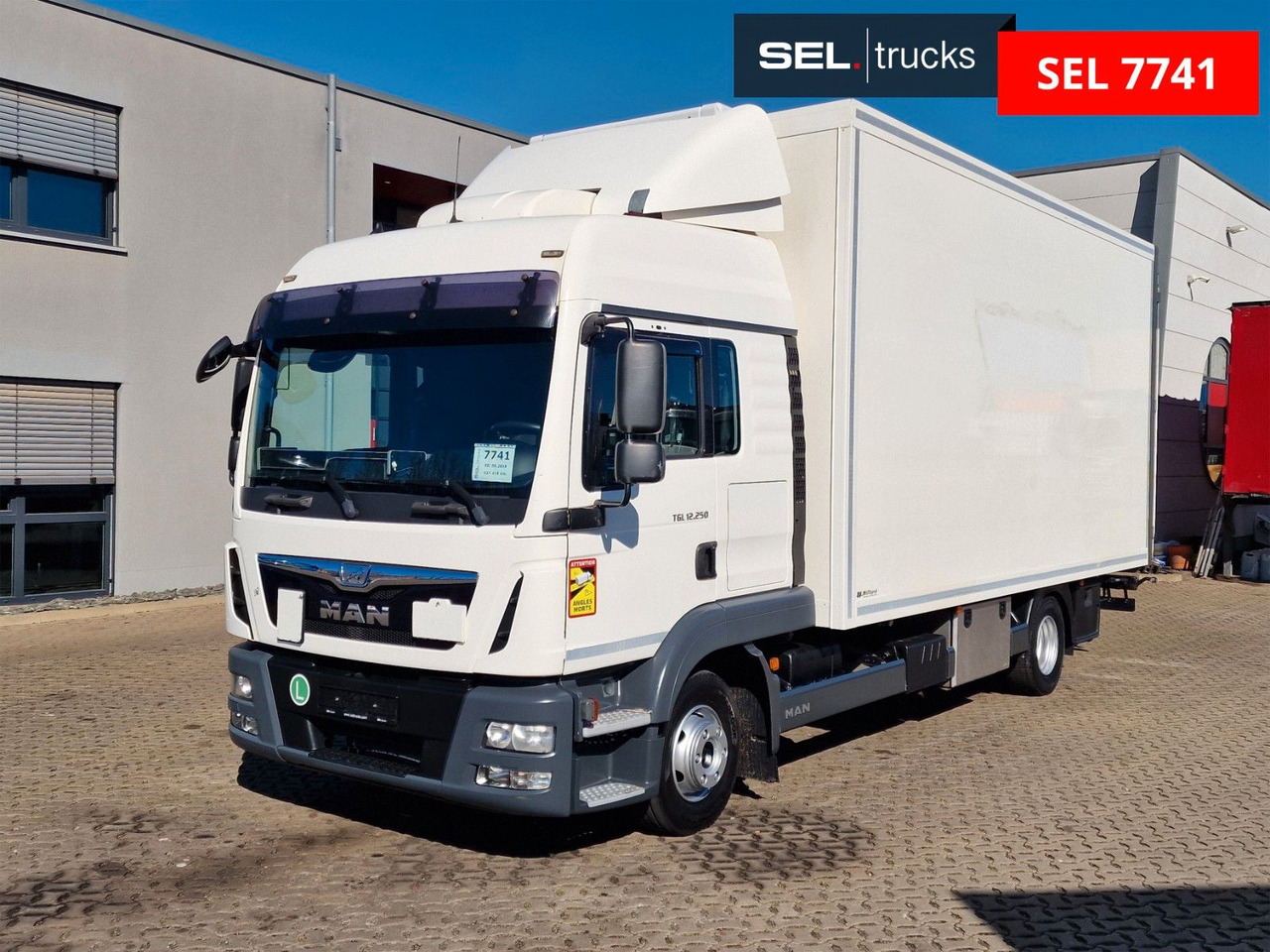 MAN TGL 12.250 4X2 BL / Ladebordwand - Koelwagen vrachtwagen: afbeelding 1 MAN TGL 12.250 4X2 BL / Ladebordwand - Koelwagen vrachtwagen: afbeelding 1